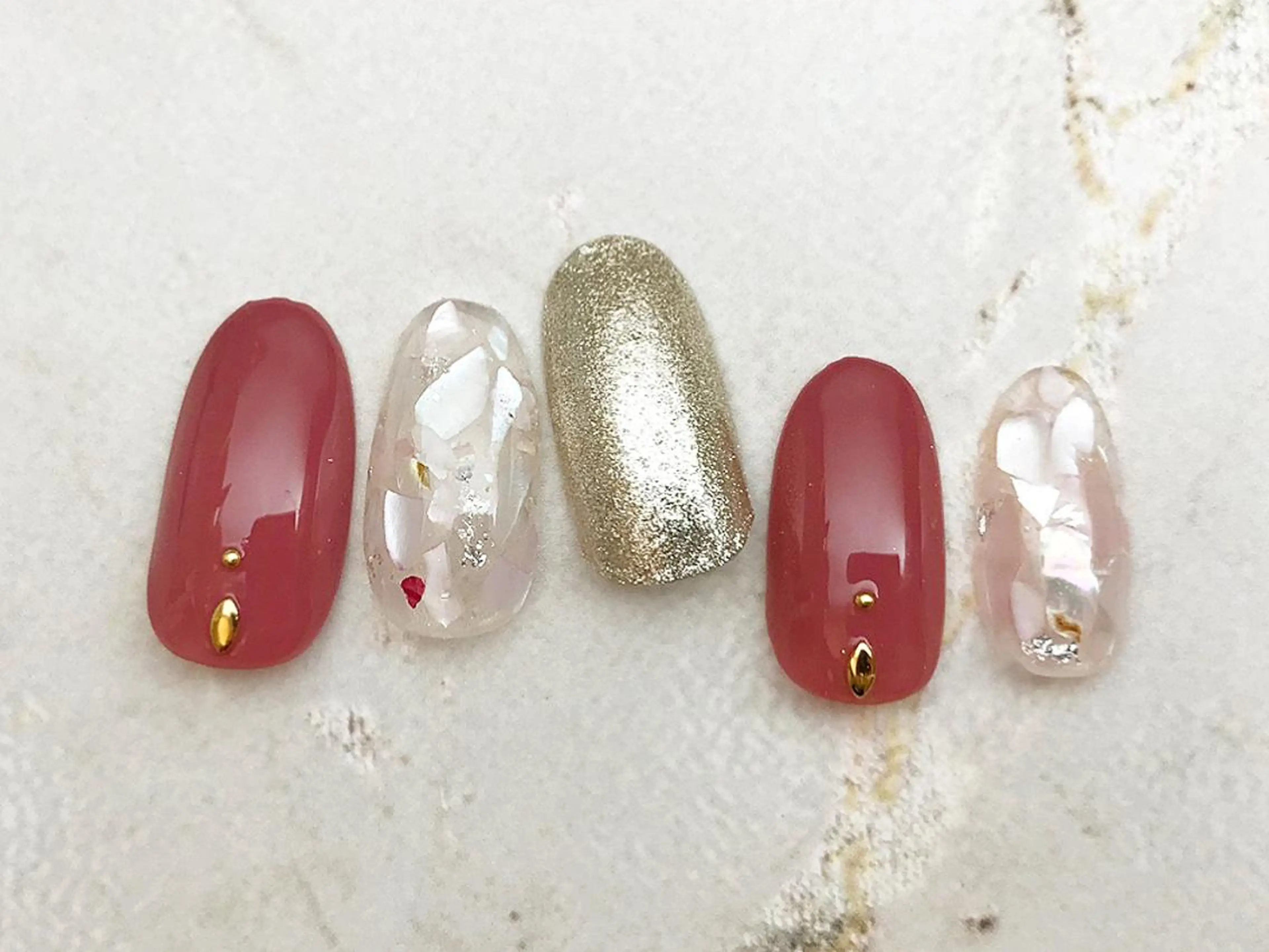 ネイル リセ有楽町店 ネイリストのネイルデザイン