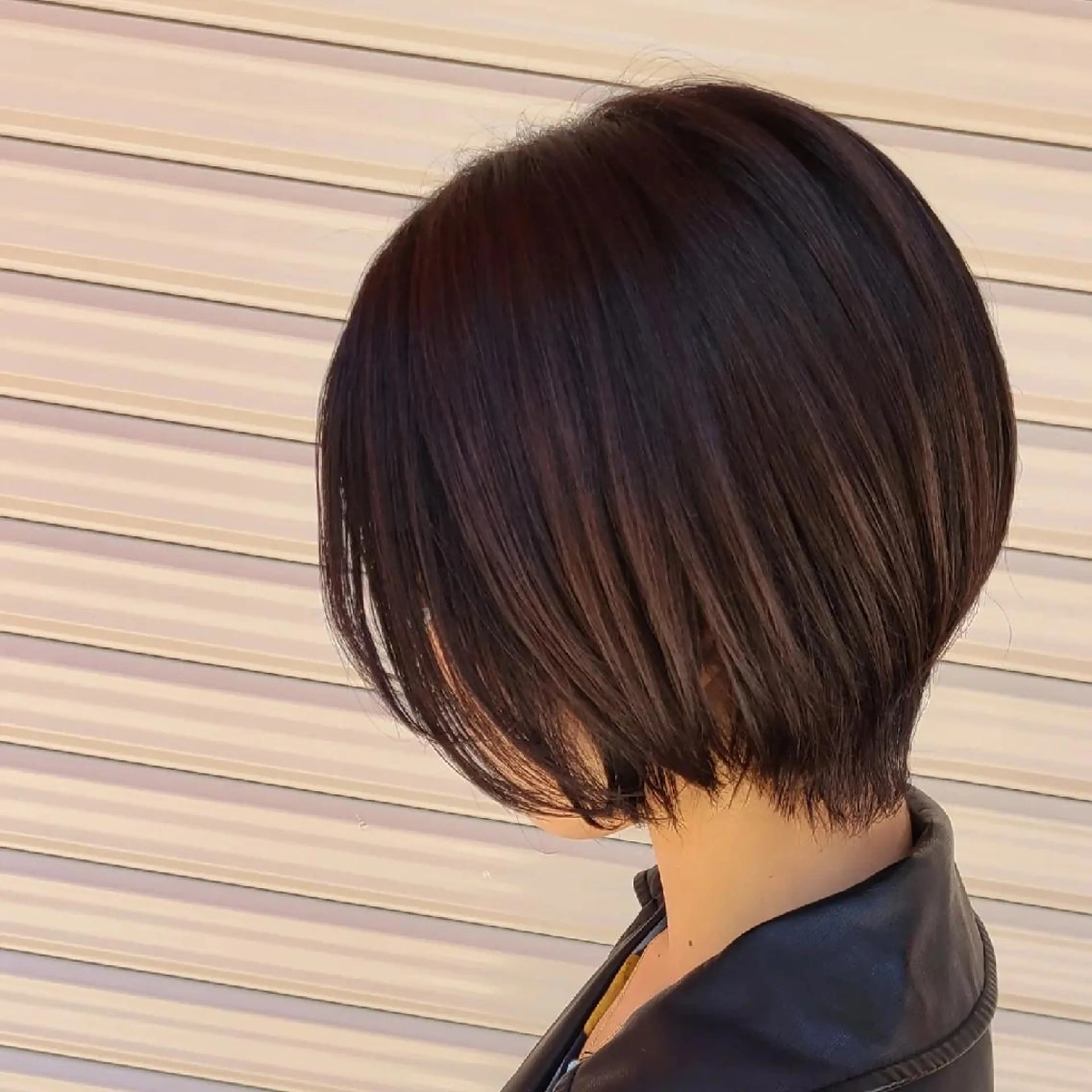 ショート くびれヘア 西田 理沙のヘアスタイル