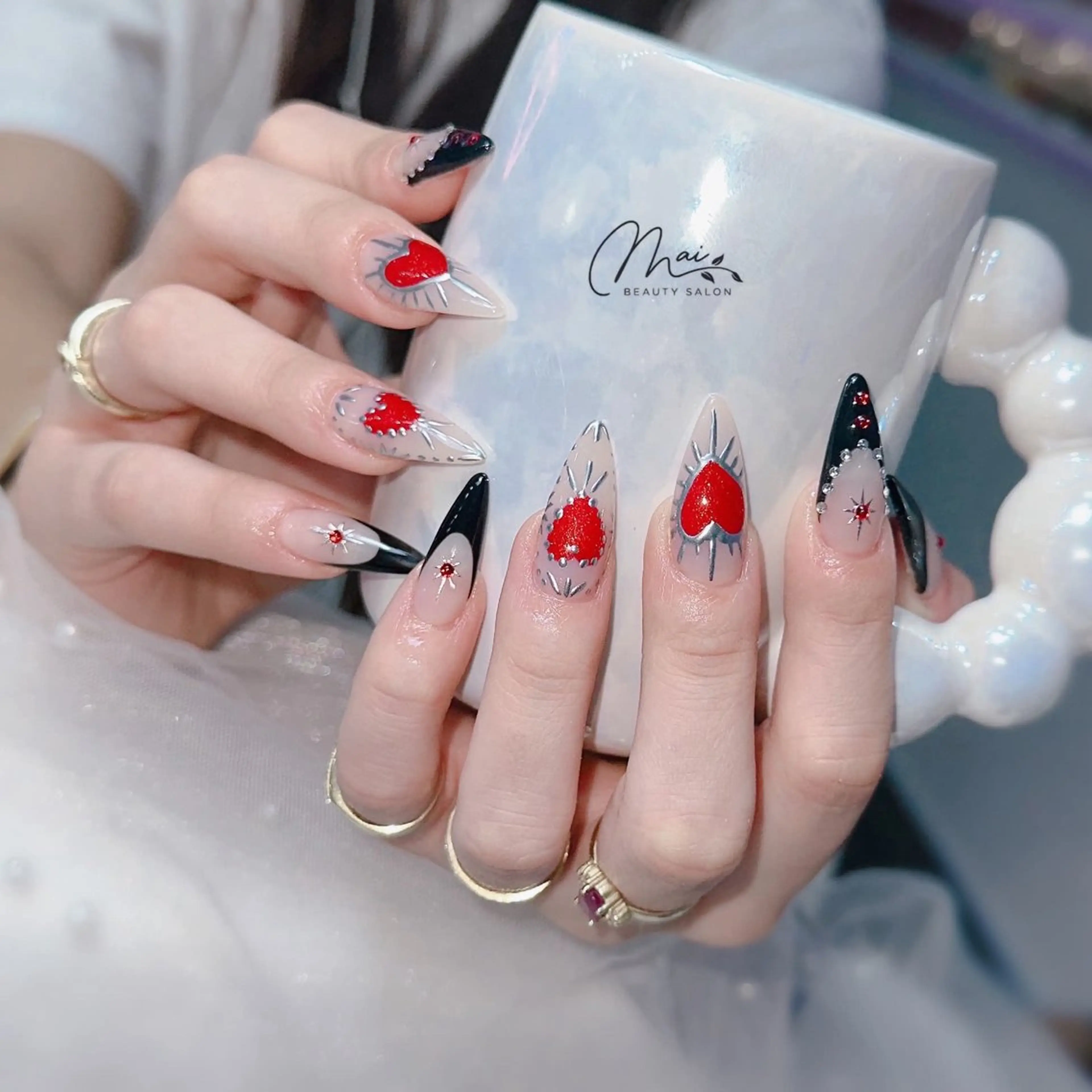 ネイル ハンドネイル MaiBeauty マイ マイのネイルデザイン