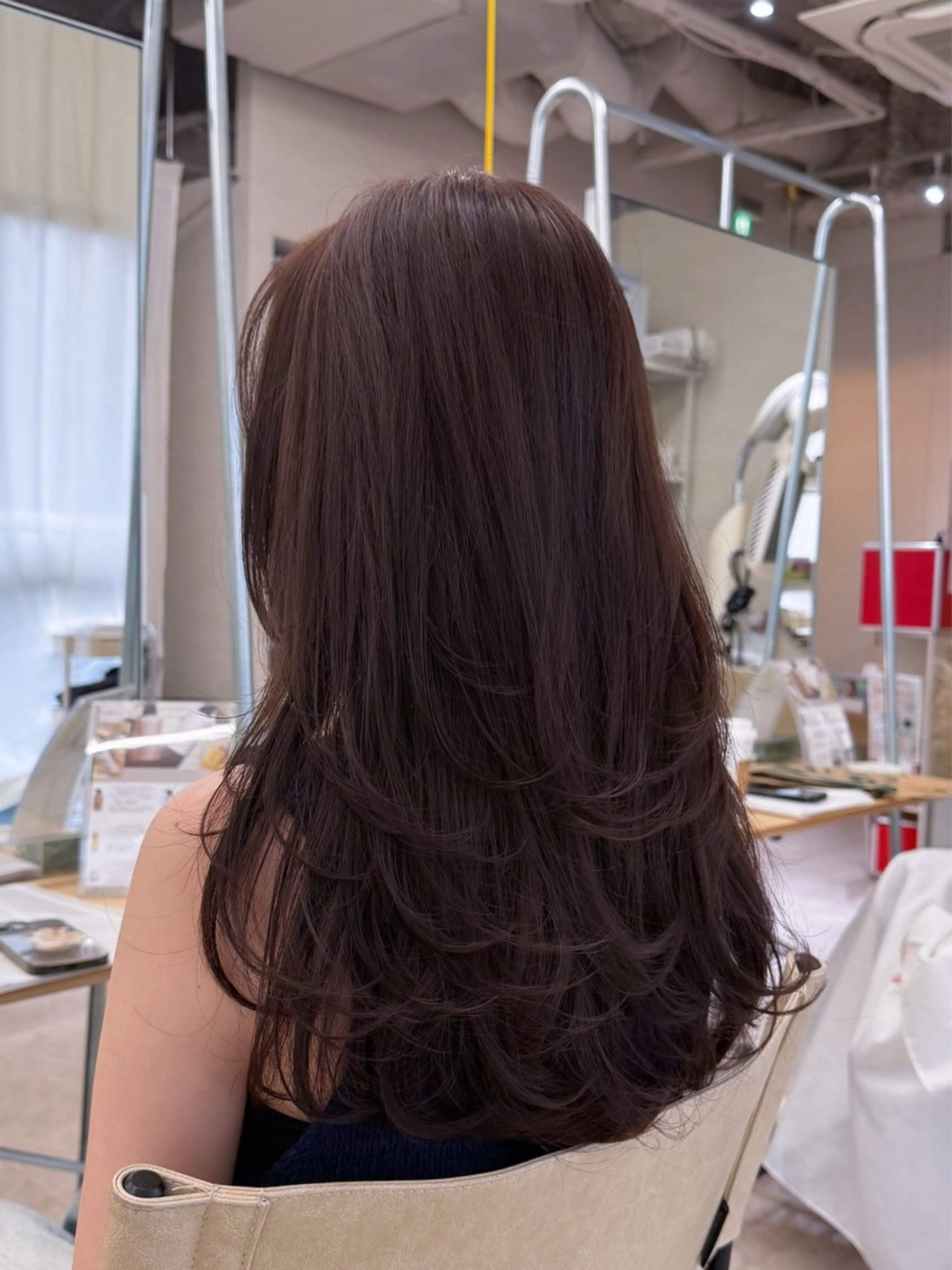 ロング カラー アッシュ ラベンダーカラー ラベンダーアッシュ 辺見 葵のヘアスタイル
