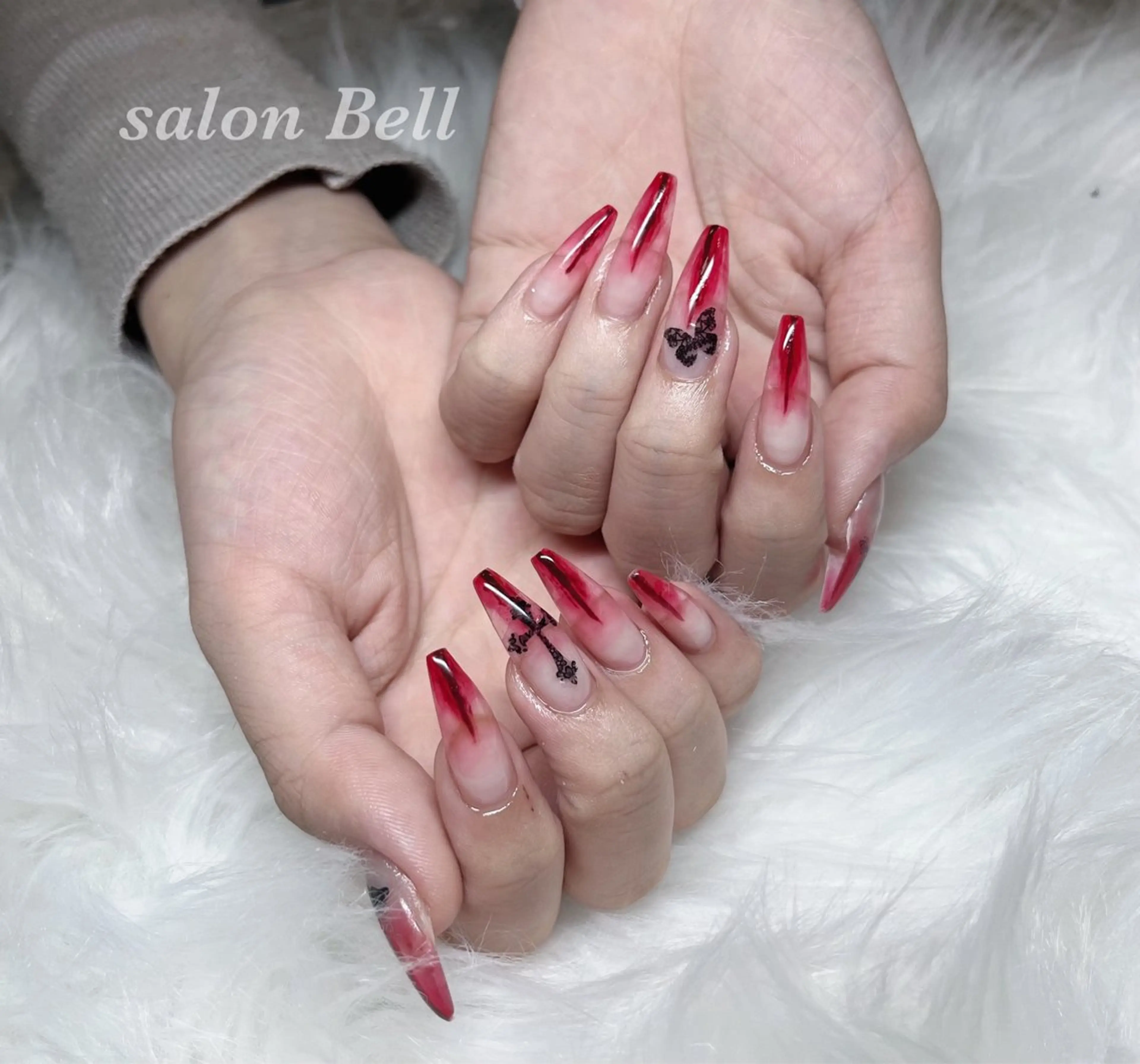 ネイル Totalsalon Bell 富田林店所属・totalsalon Bell山岸のネイルデザイン