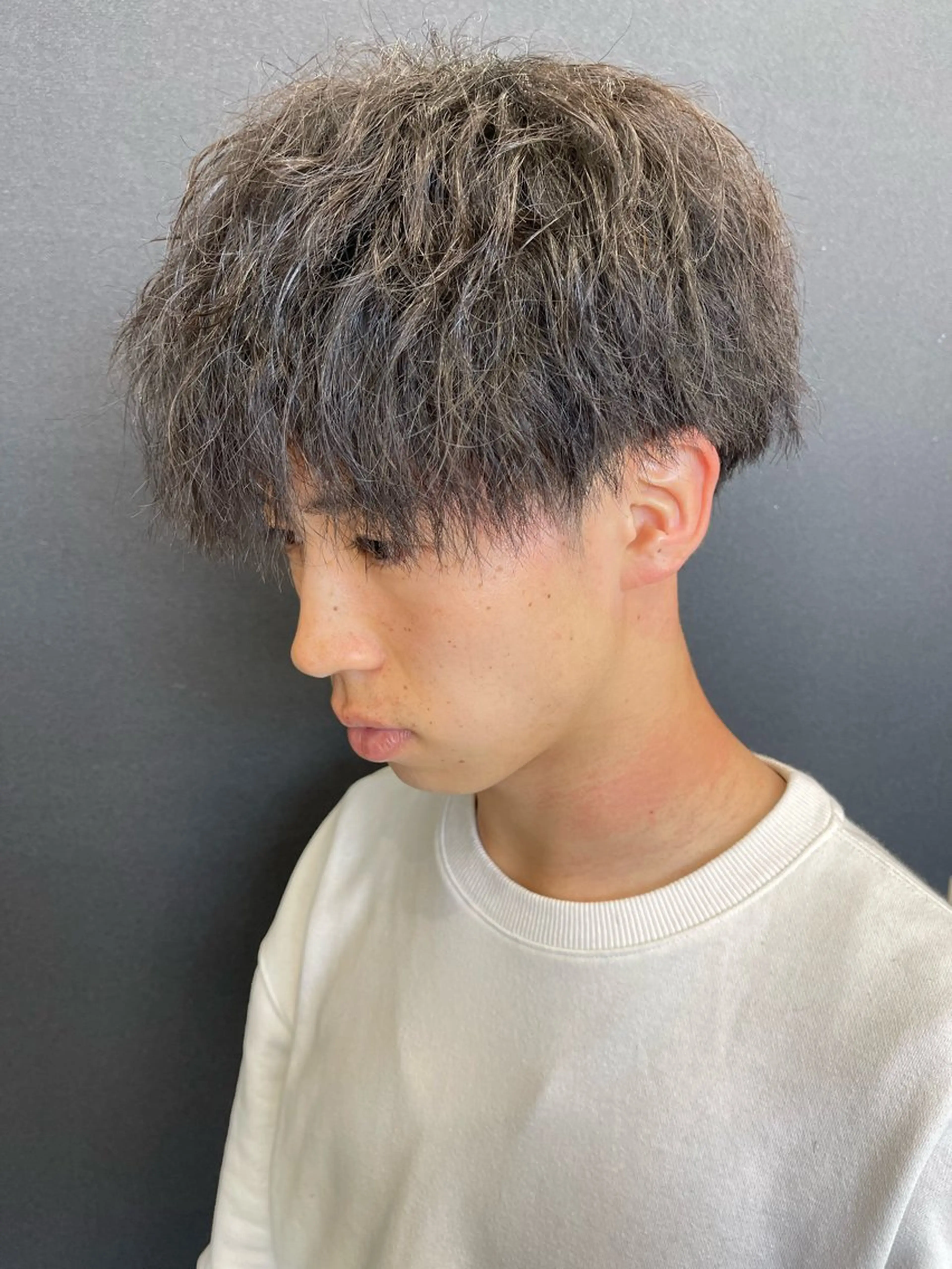ミディアム パーマ メンズ カット パーマ トリートメント beautystadium529所属・高橋 裕利のヘアスタイル