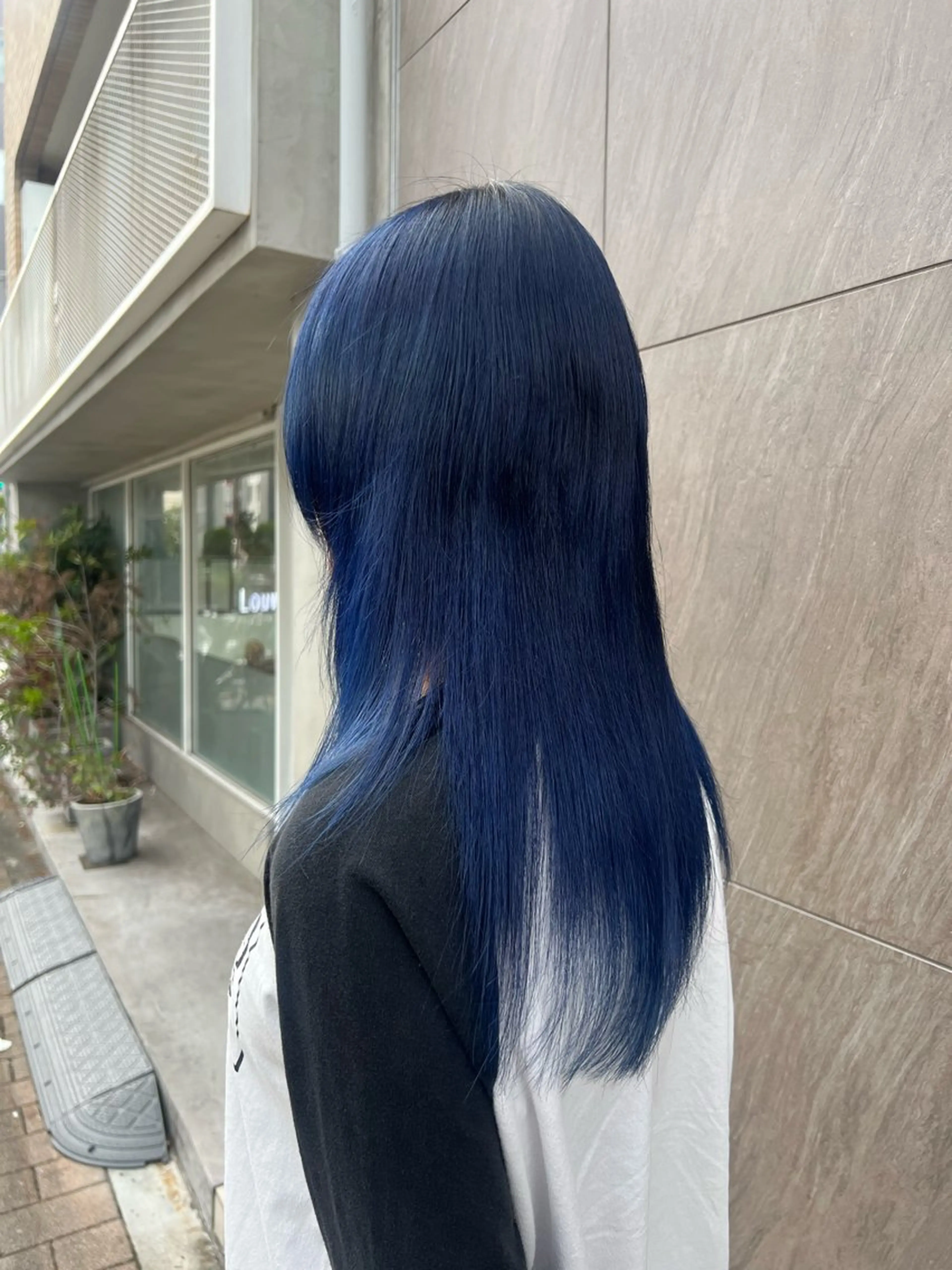 カラー カミヤマ サヤカのヘアスタイル