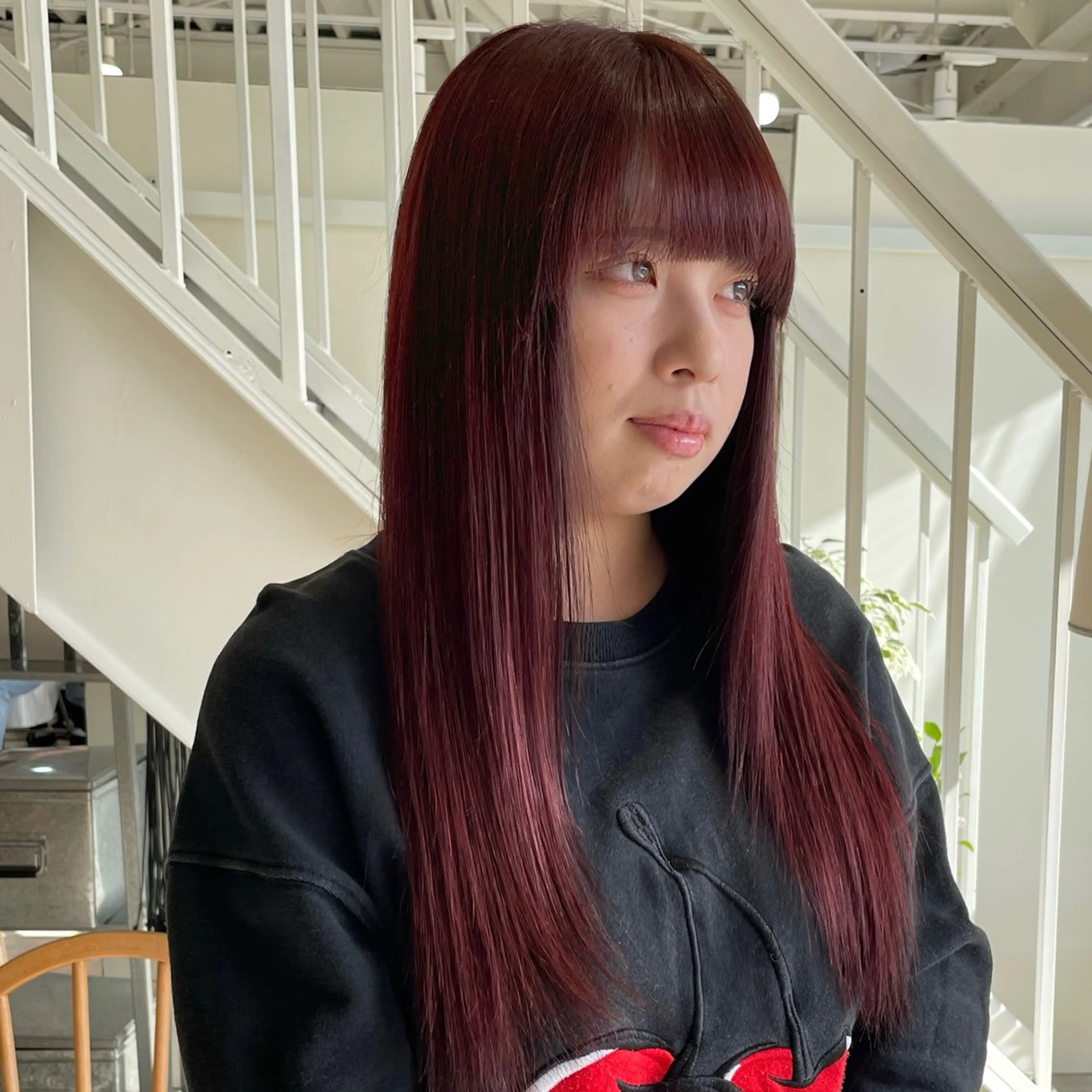 ロング カラー ブリーチ レッドカラー ヘアカラー 安西 香利奈のヘアスタイル