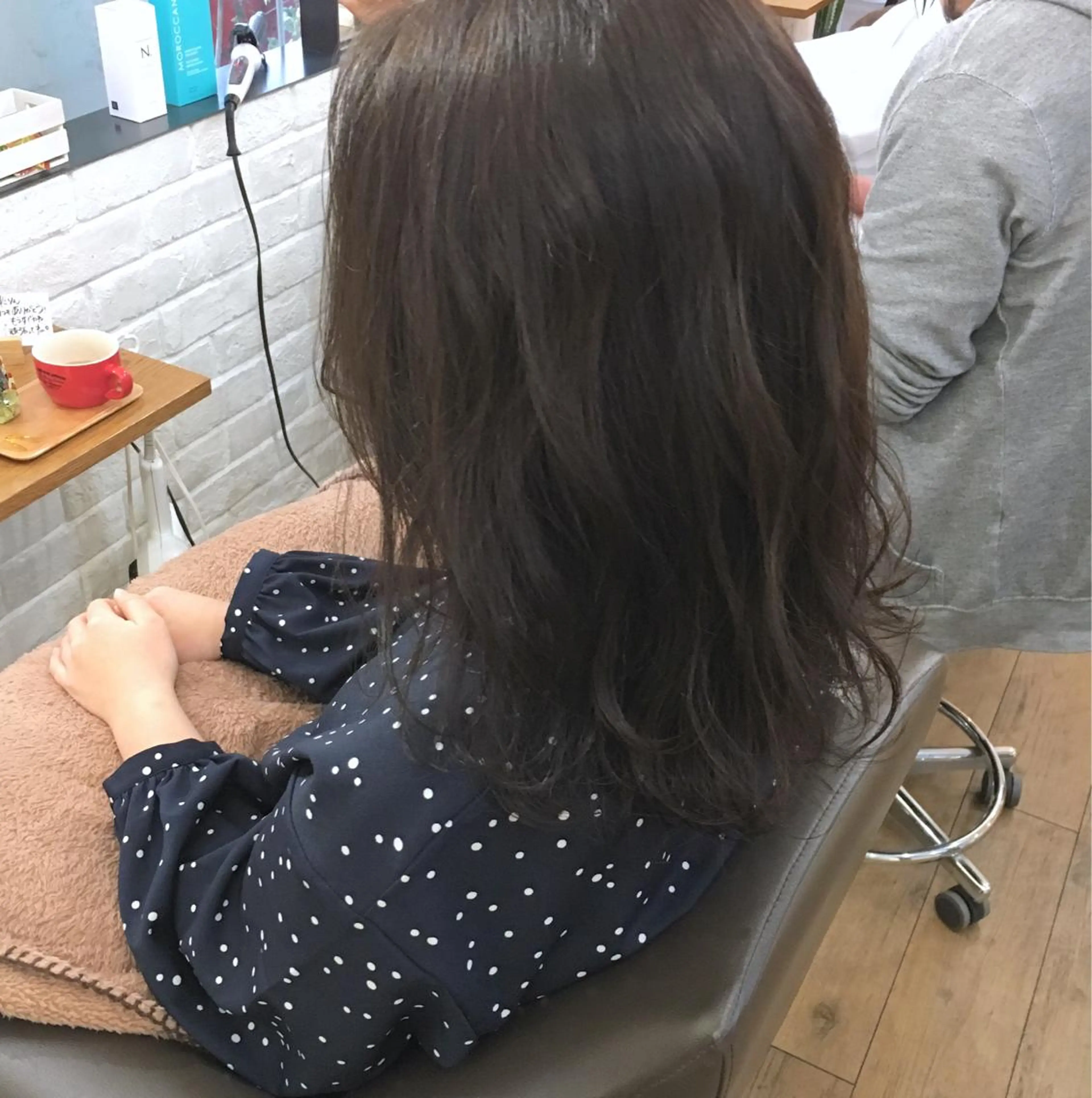 セミロング カラー アディクシーカラー 透明感カラー 上川 美幸のヘアスタイル