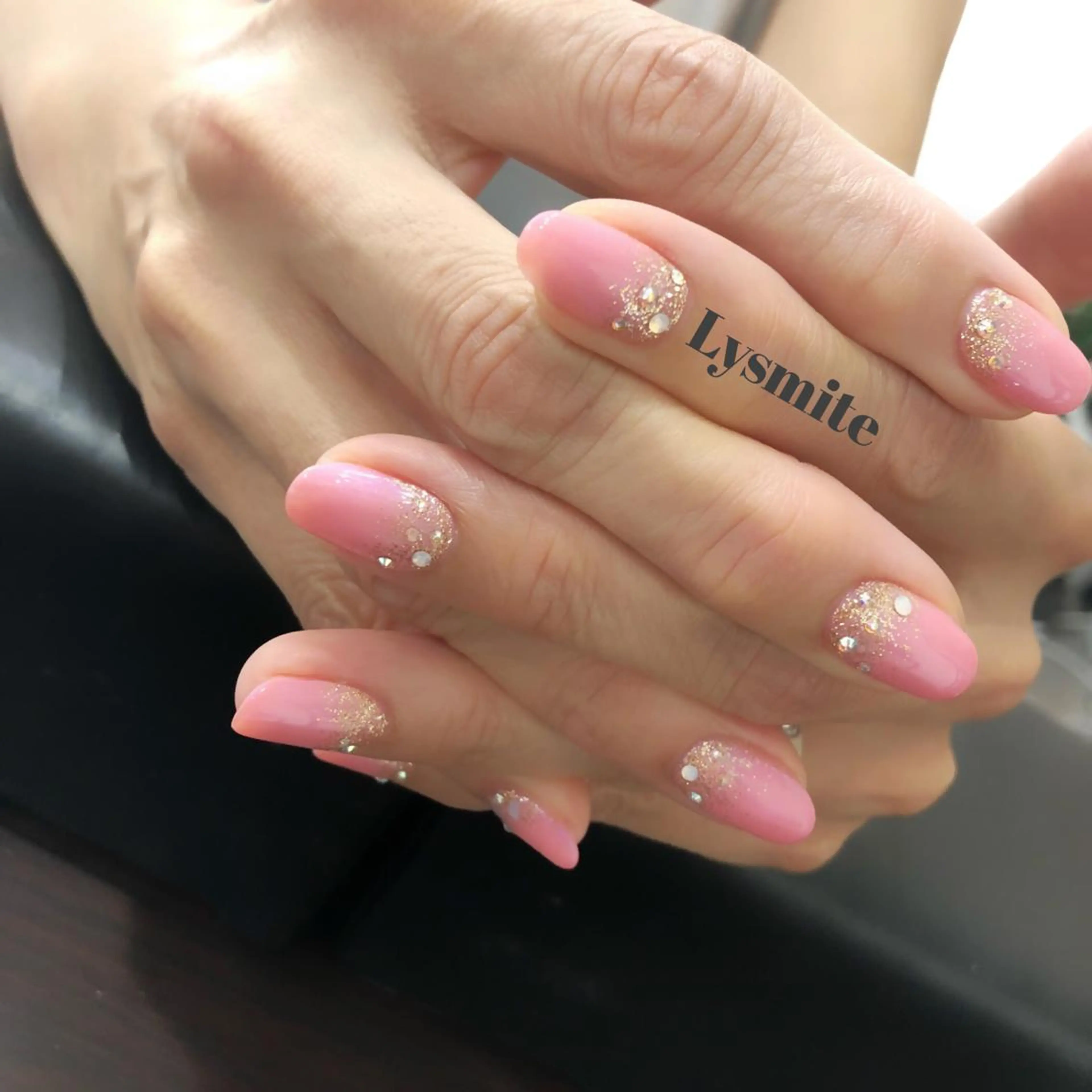 ネイル シンプルネイル Lysmite所属・岩本 美香のネイルデザイン