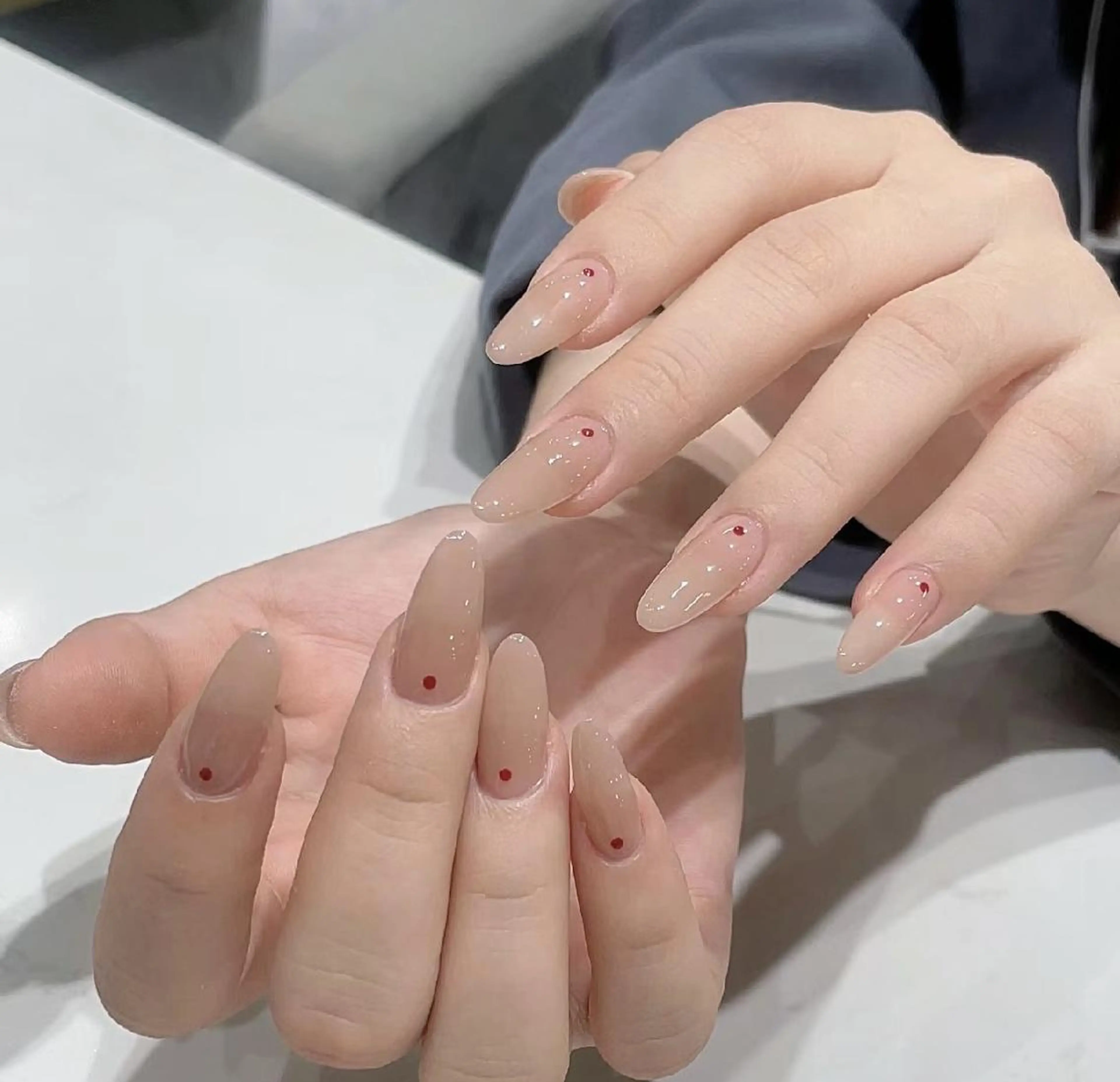 ネイル チークネイル 長さ出し フットネイル フレンチネイル ジェルネイル AB マツエクネイルサロンのネイルデザイン