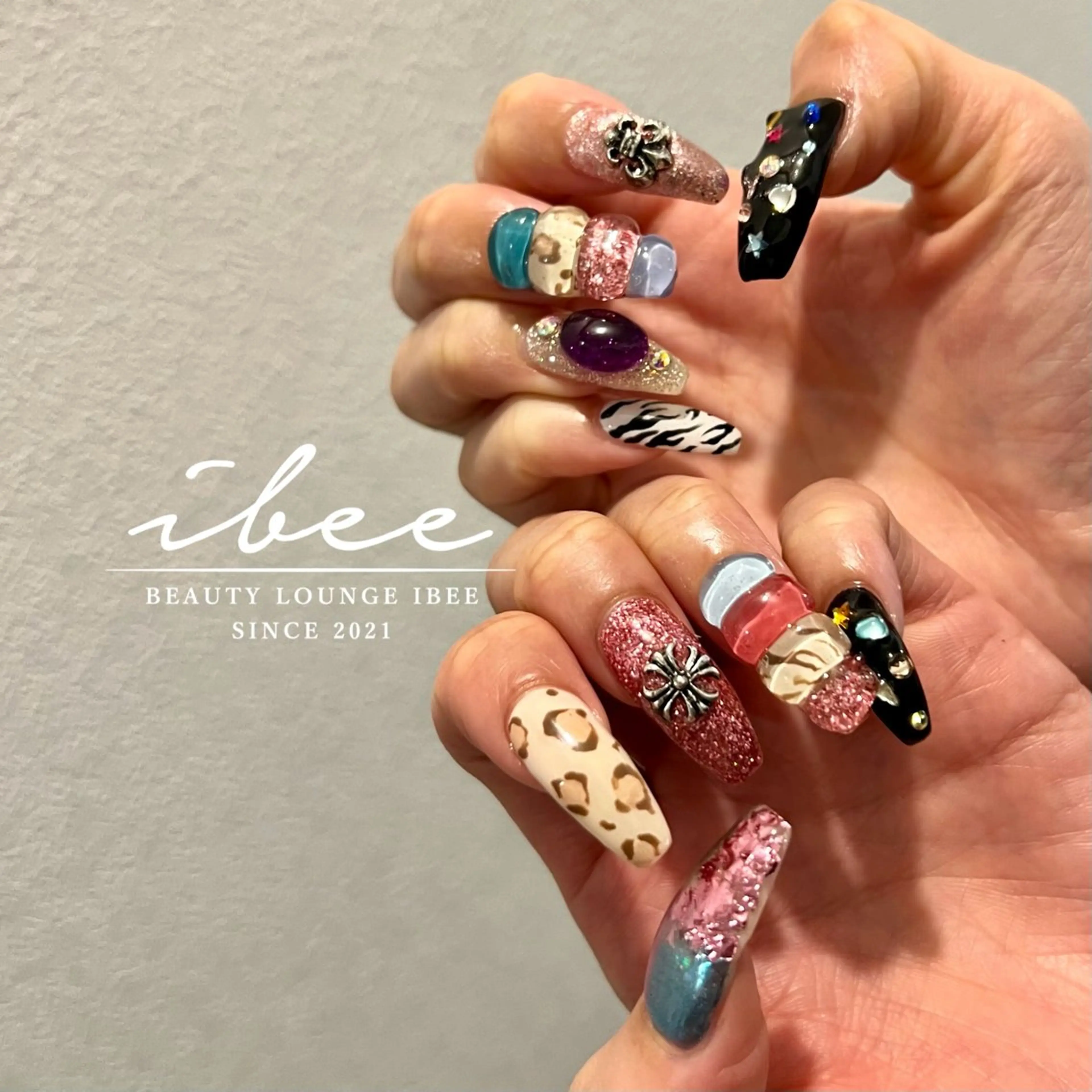 ネイル ハンドネイル ibee nail 🤍yumiのネイルデザイン