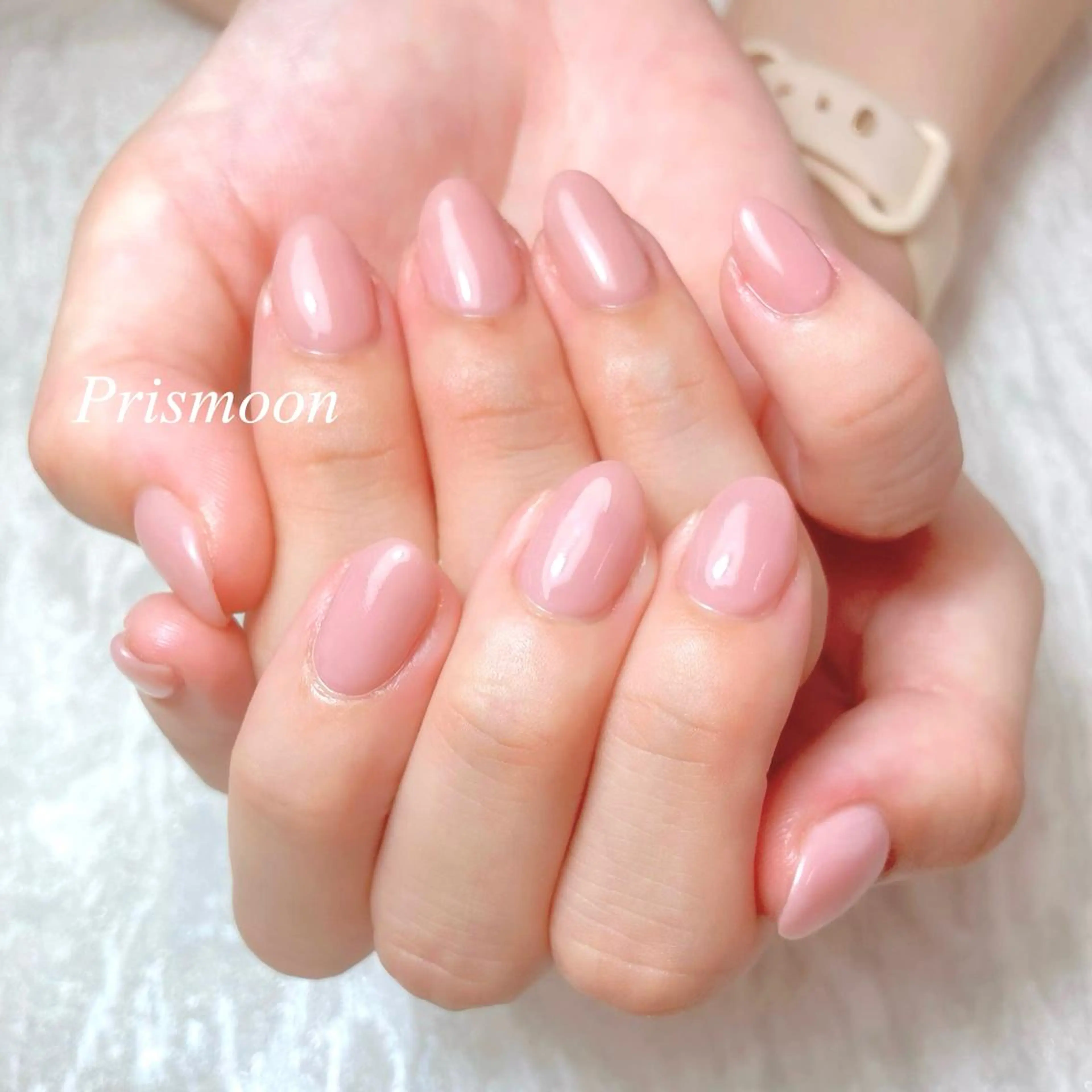 ネイル ワンカラーネイル ハンドネイル Prismoon  Nail所属・Prismoon Nailのネイルデザイン