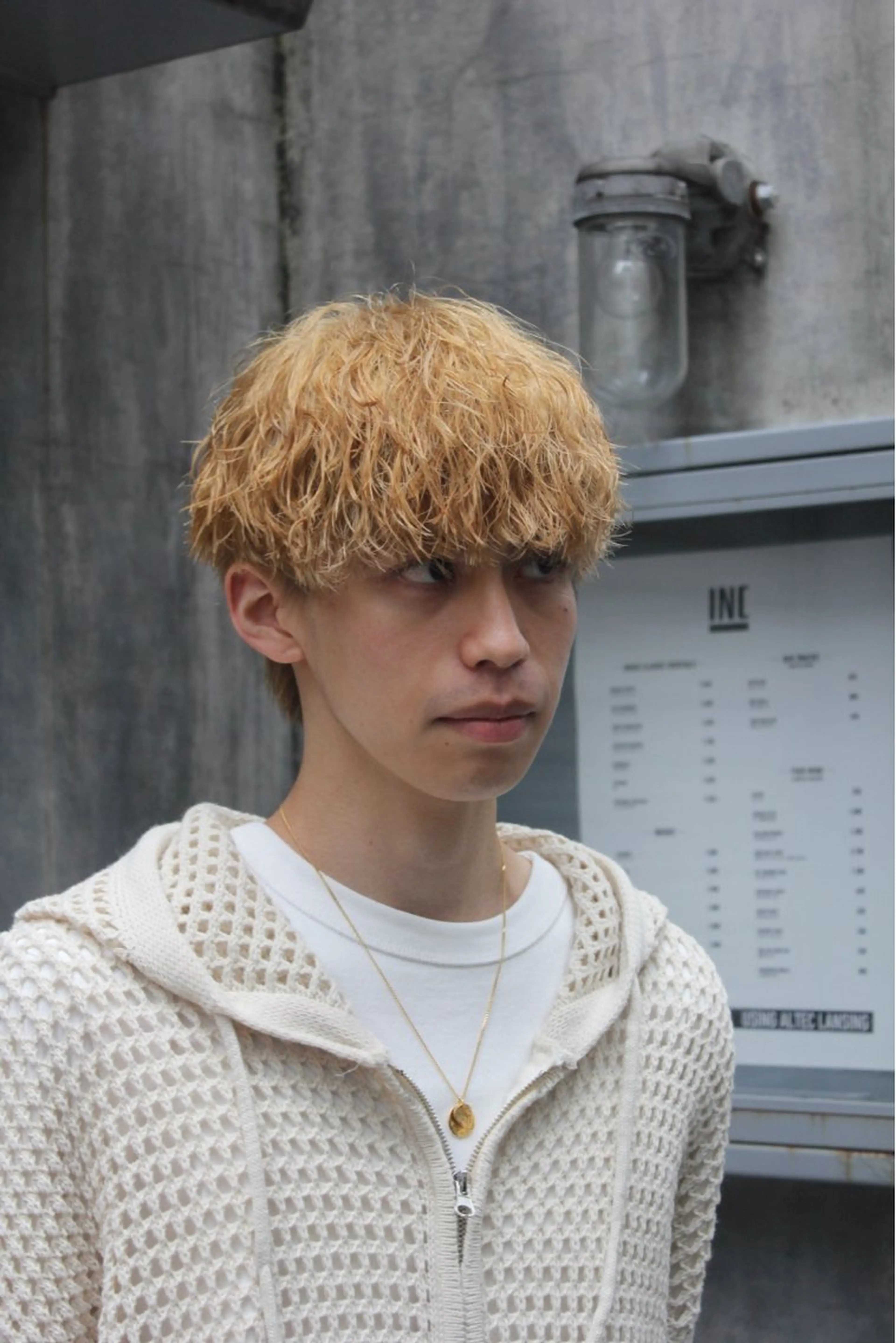 ショート カラー パーマ メンズ カット パーマ トリートメント ヘアセット メンズ特化   西野 晴紀のヘアスタイル