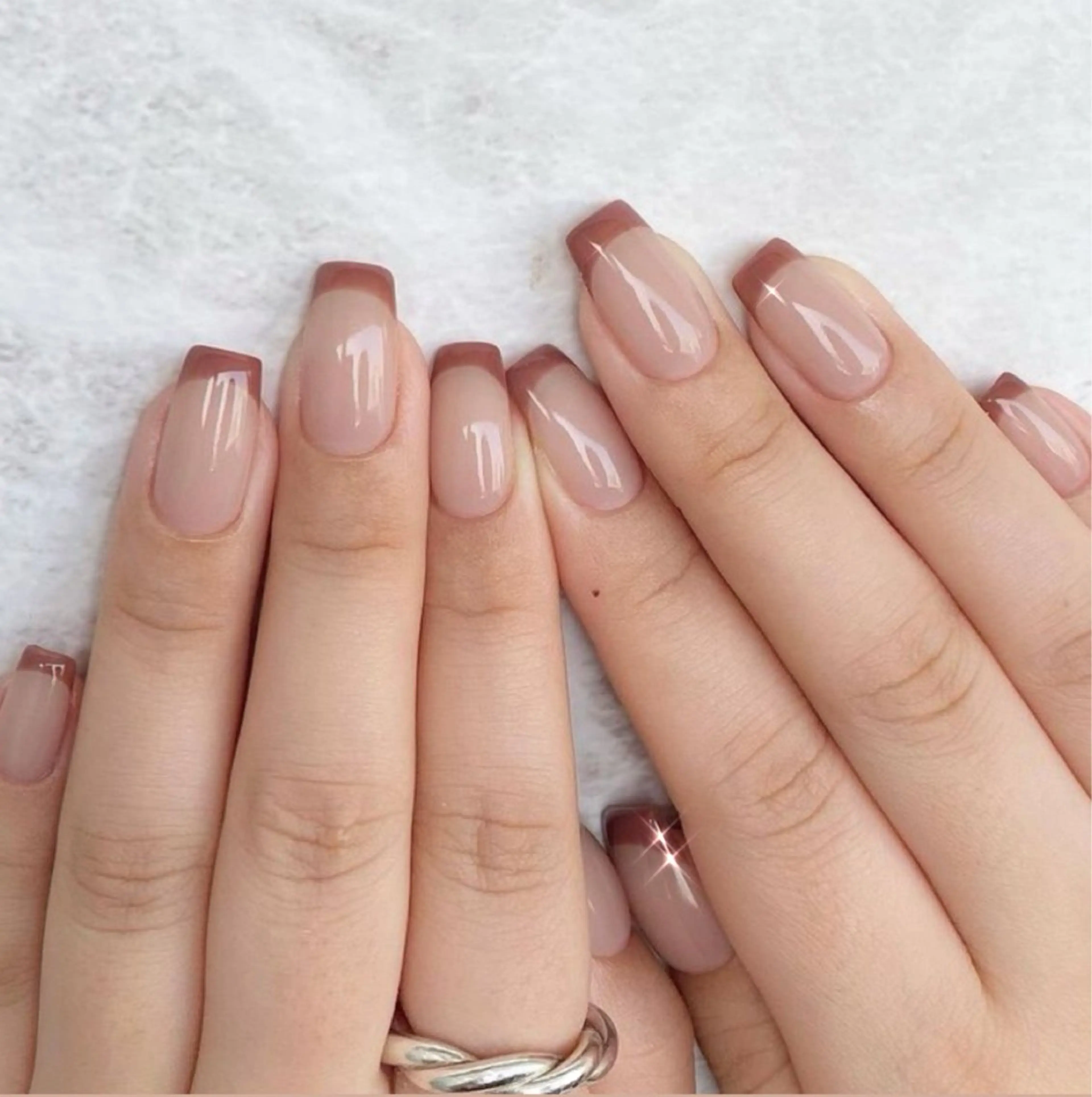 フレンチジェルネイル✨💅【オフなし】【ケア込み】の写真