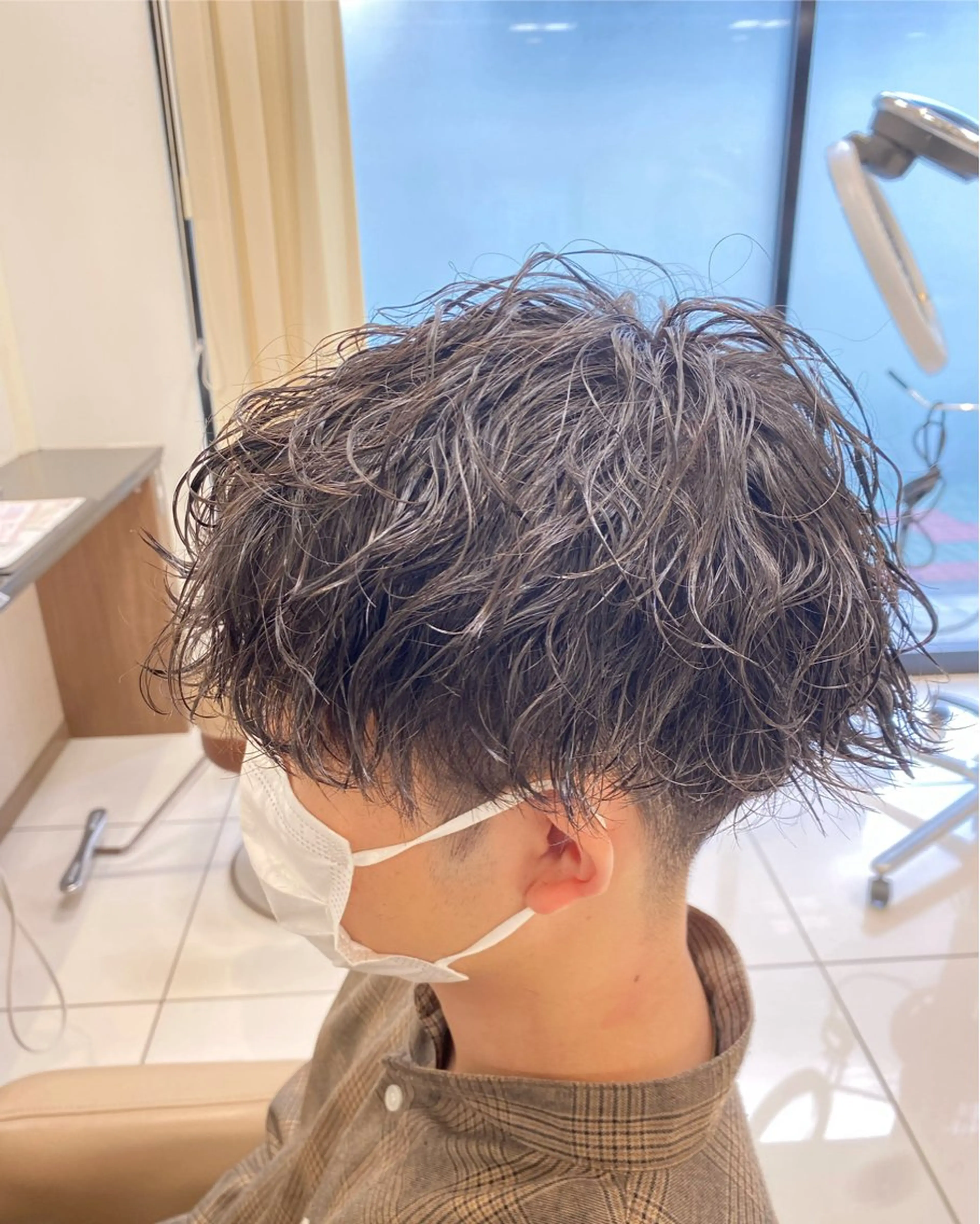 【チリチリ・クリクリにならない】メンズカット＋波巻きorツイストスパイラルの写真