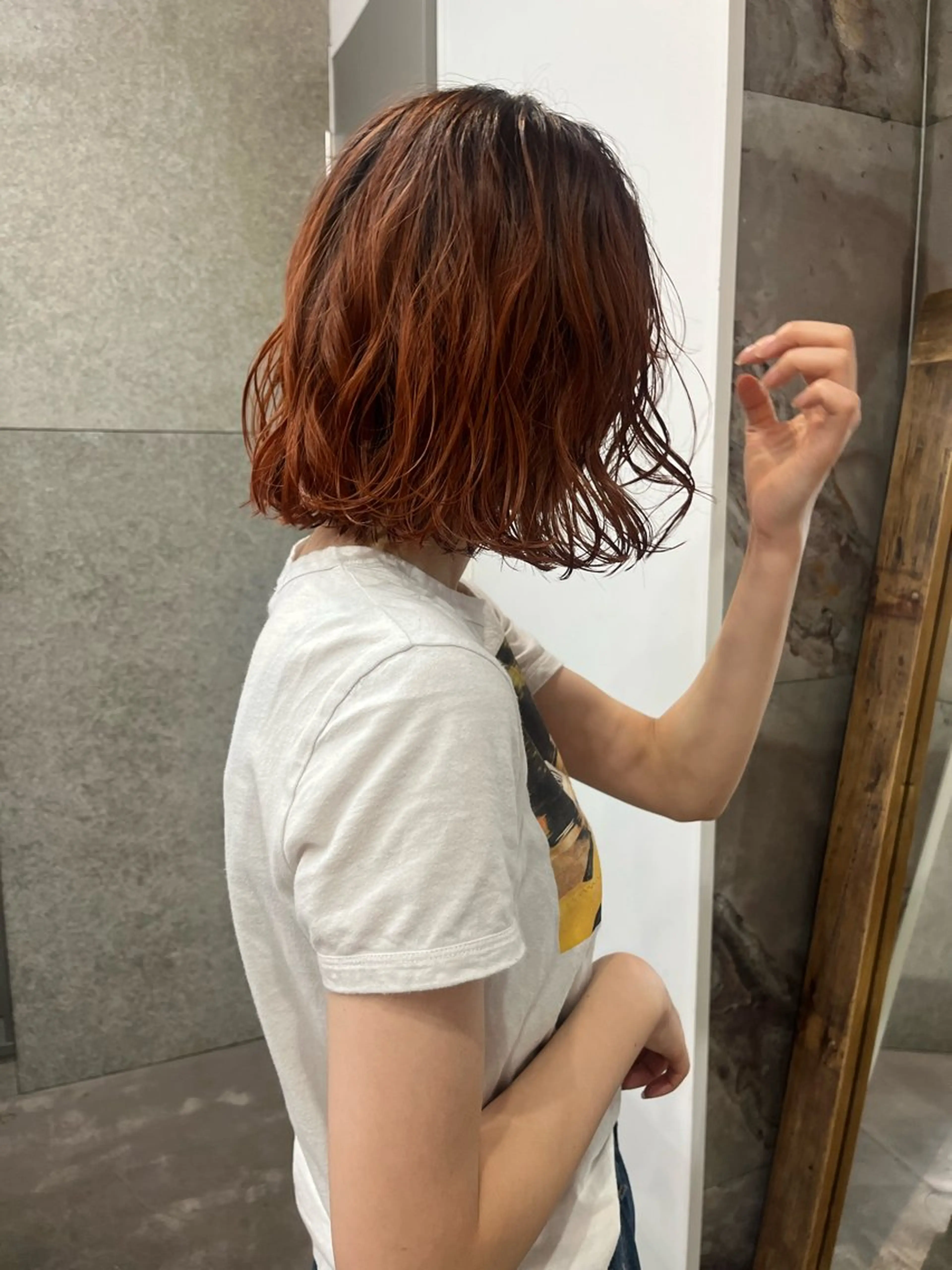 ショート カラー 竹内 菜々子のヘアスタイル