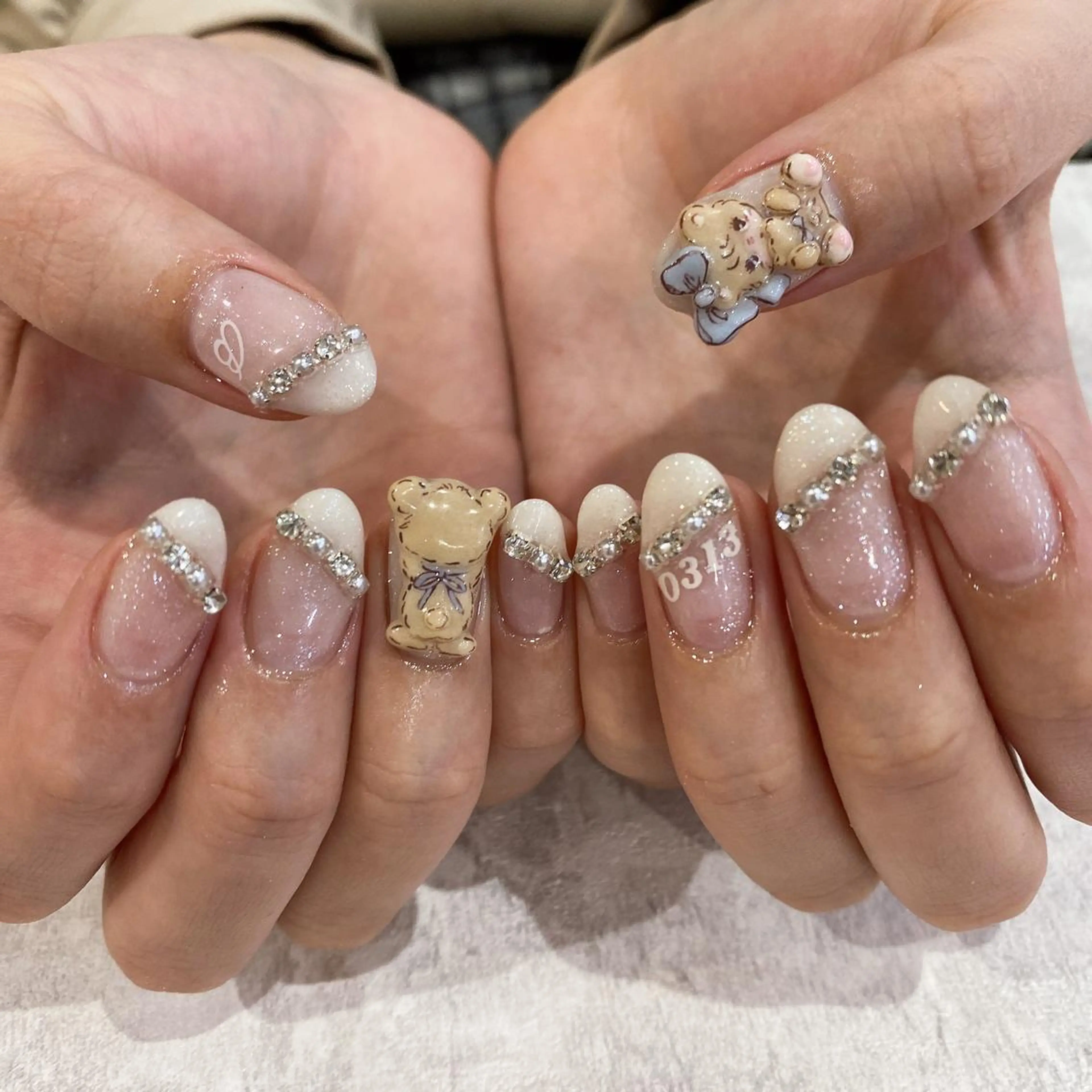 ミディアム ハンドネイル cho nailのネイルデザイン