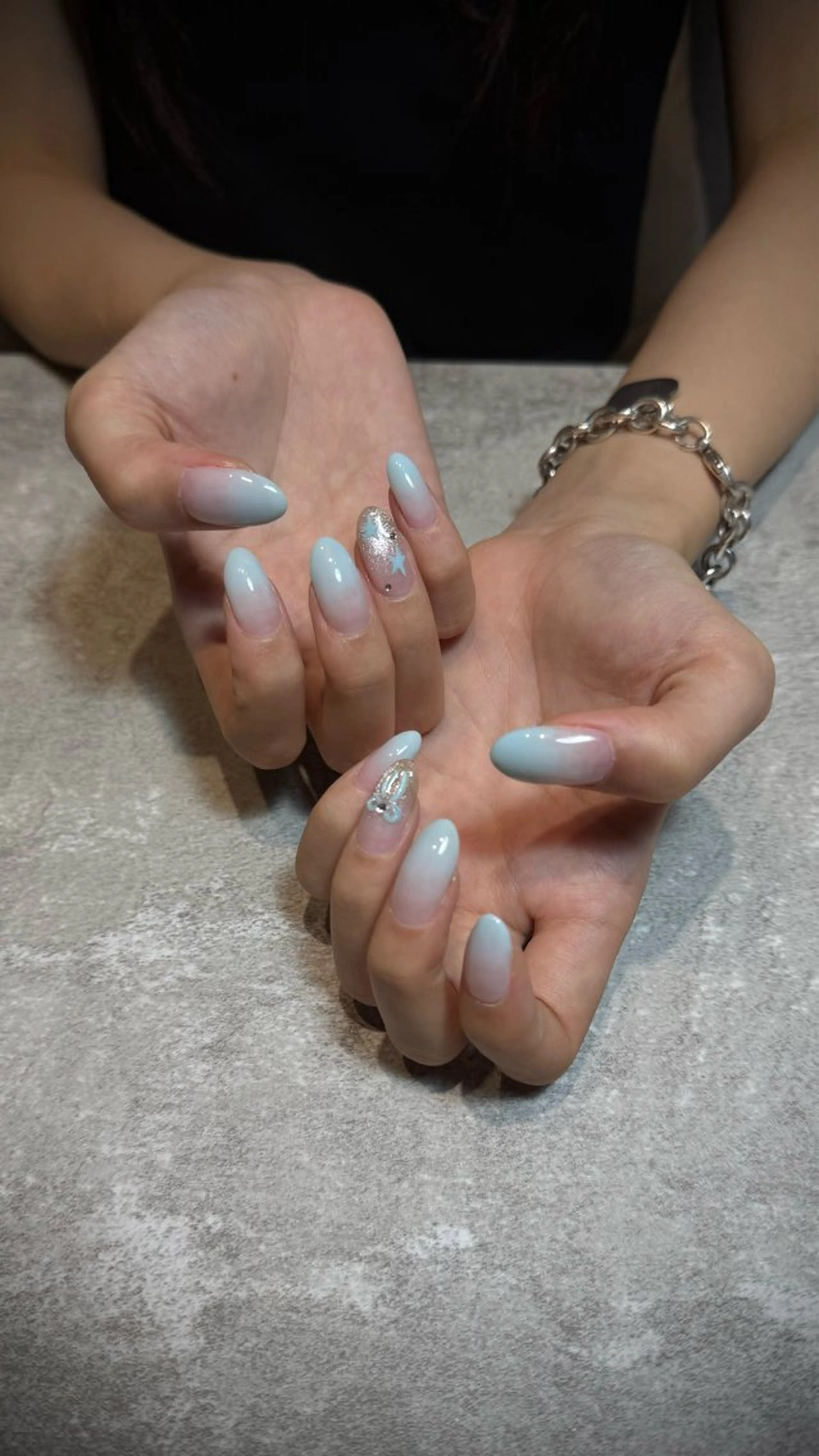 ネイル ハンドネイル Nail MOANAのネイルデザイン
