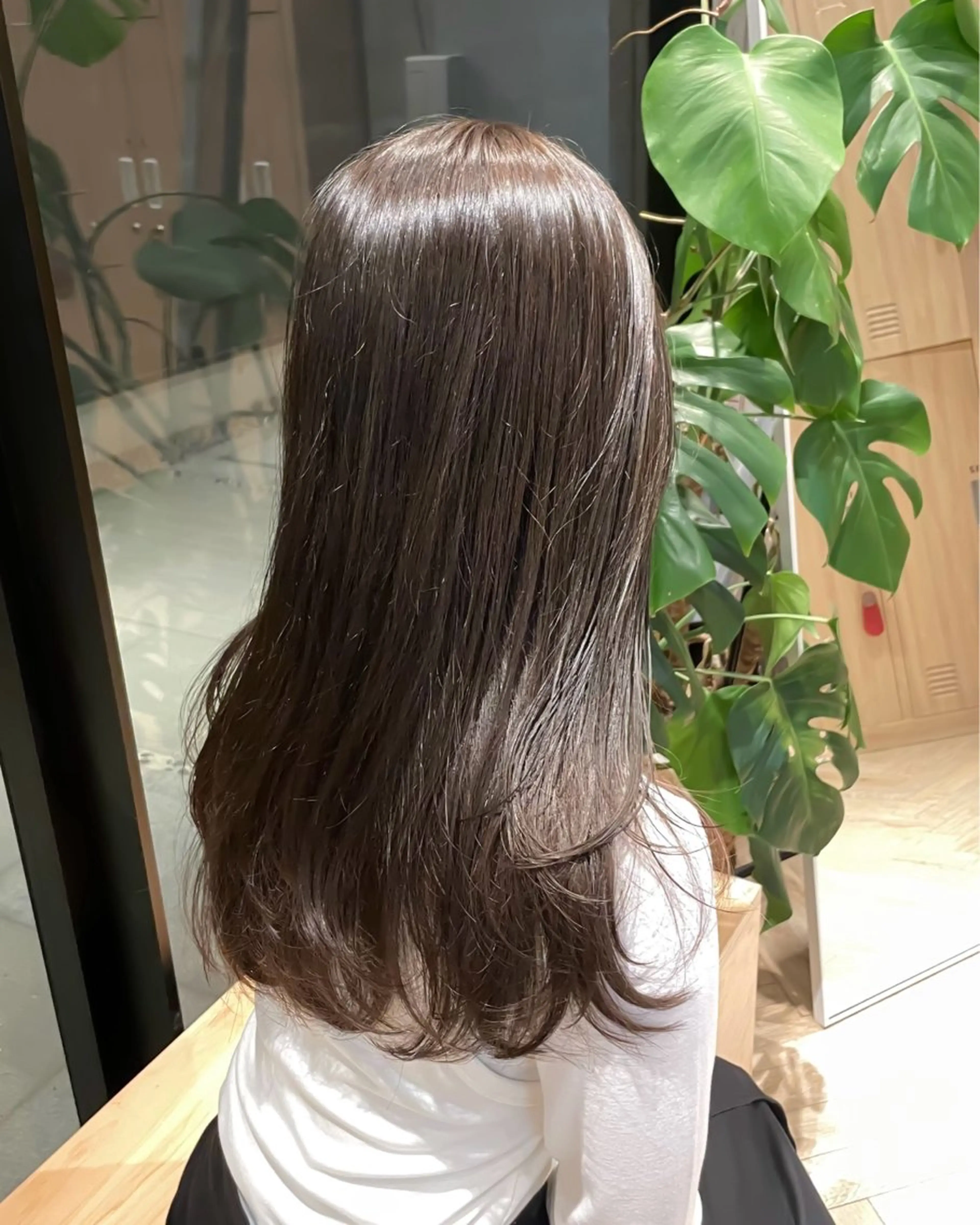 セミロング ヘアカラー 似合わせ/透明感 /レイヤー/りほ🤍のヘアスタイル