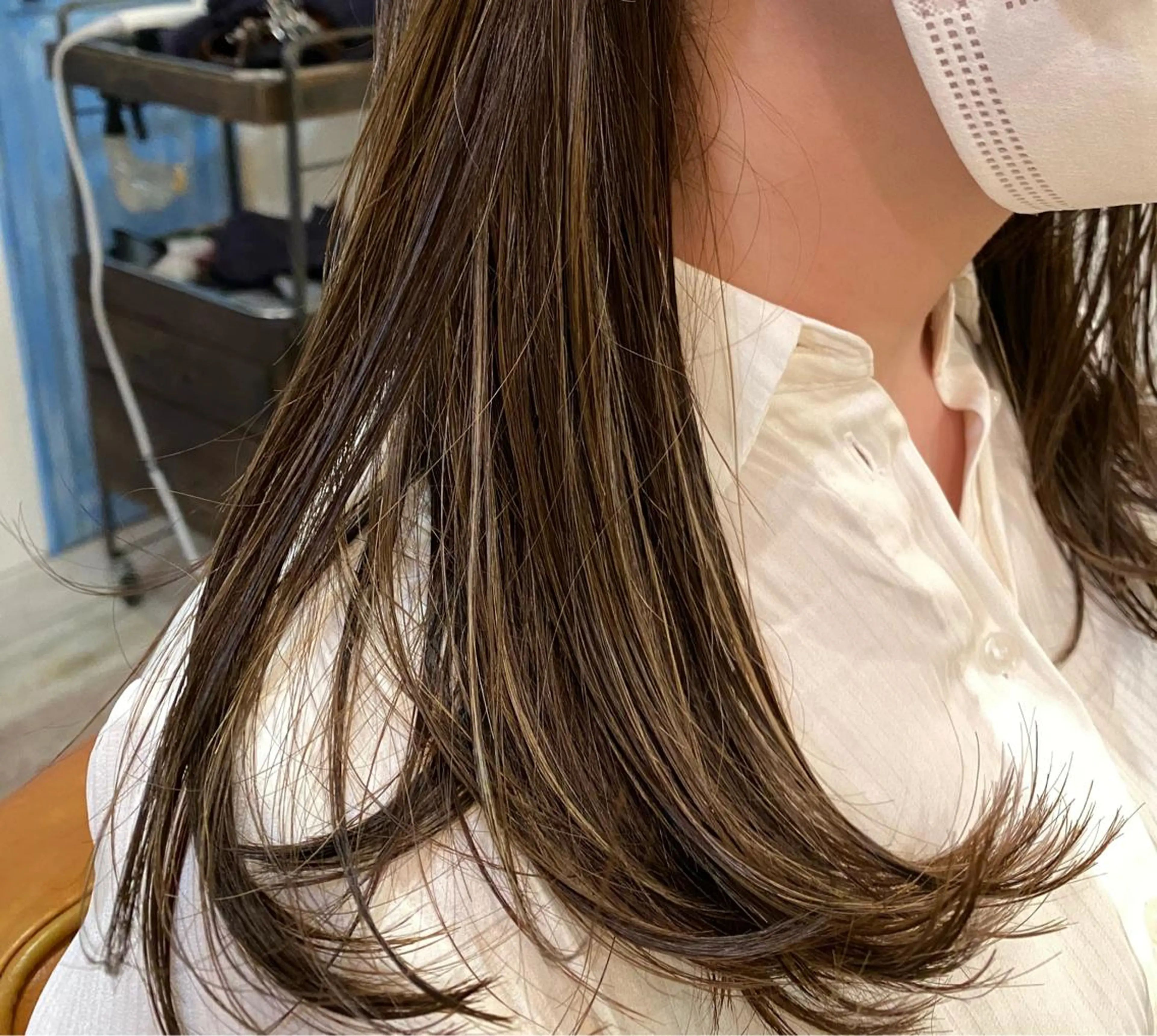 セミロング カラー ハイライトカラー ハイライト ヘアカラー トリートメント よこもり あいのヘアスタイル
