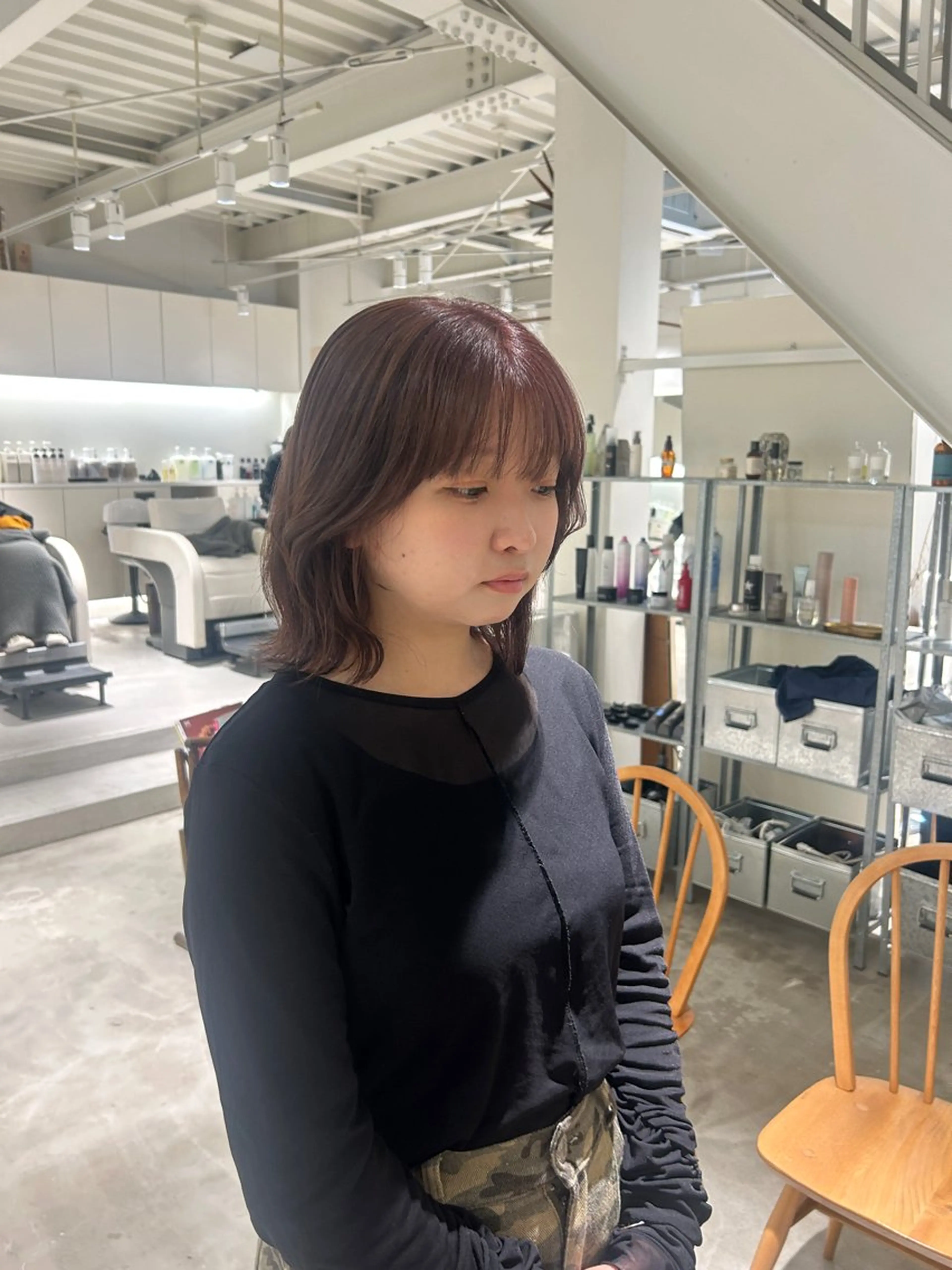 ミディアム ヘアカラー 篠原 若奈のヘアスタイル