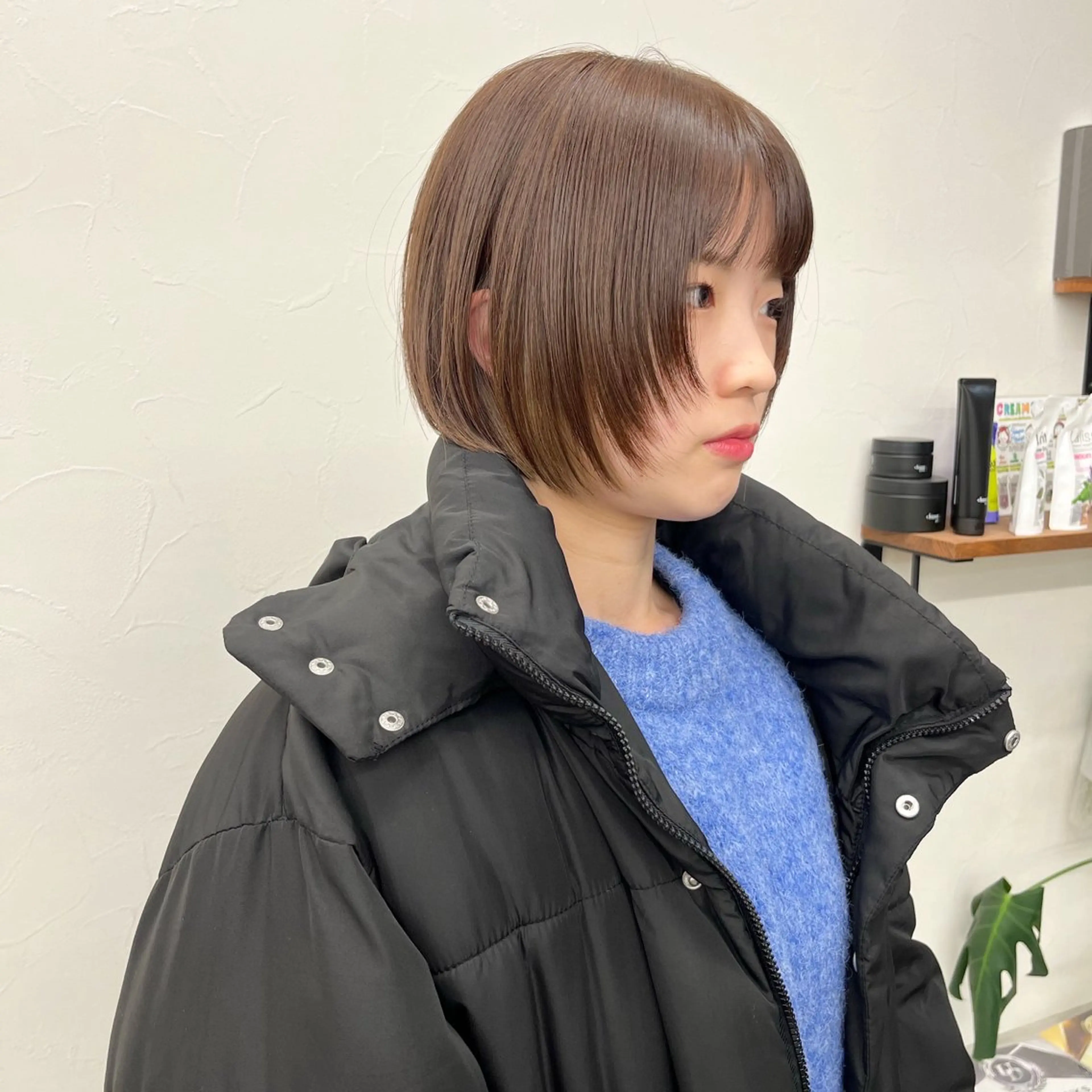 ショート カラー ボブレイヤー ブリーチ ブリーチなしカラー ボブ レイヤーカット 朝がちょっと楽しくな るshort･bobのヘアスタイル