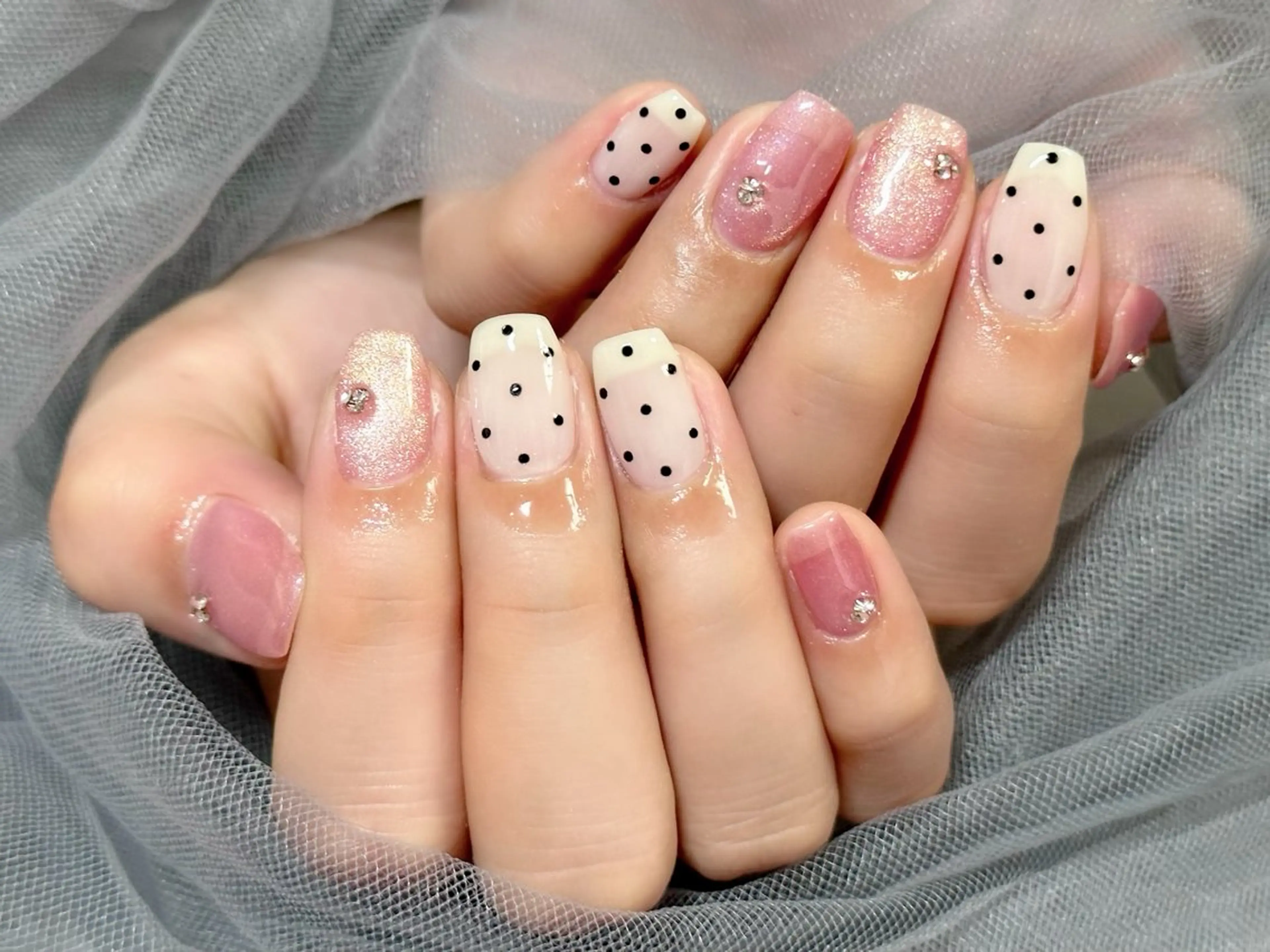 ネイル ドット マグネットネイル ピンク ハンドネイル KURELLY所属・Nail Salon KURELLYのネイルデザイン