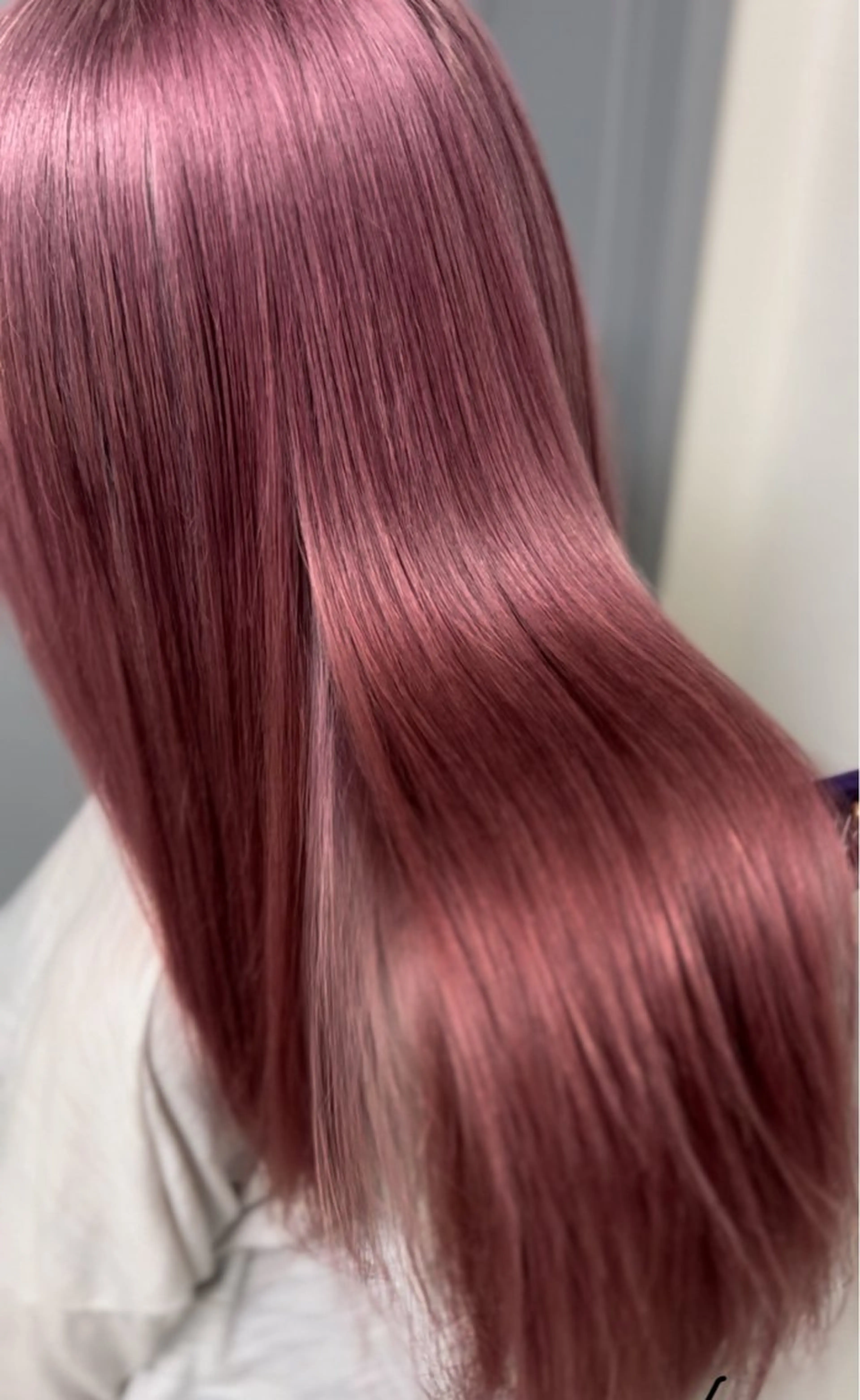 ロング ヘアカラー 似合わせ艶カラー🪽 ひかる🪽🩶のヘアスタイル