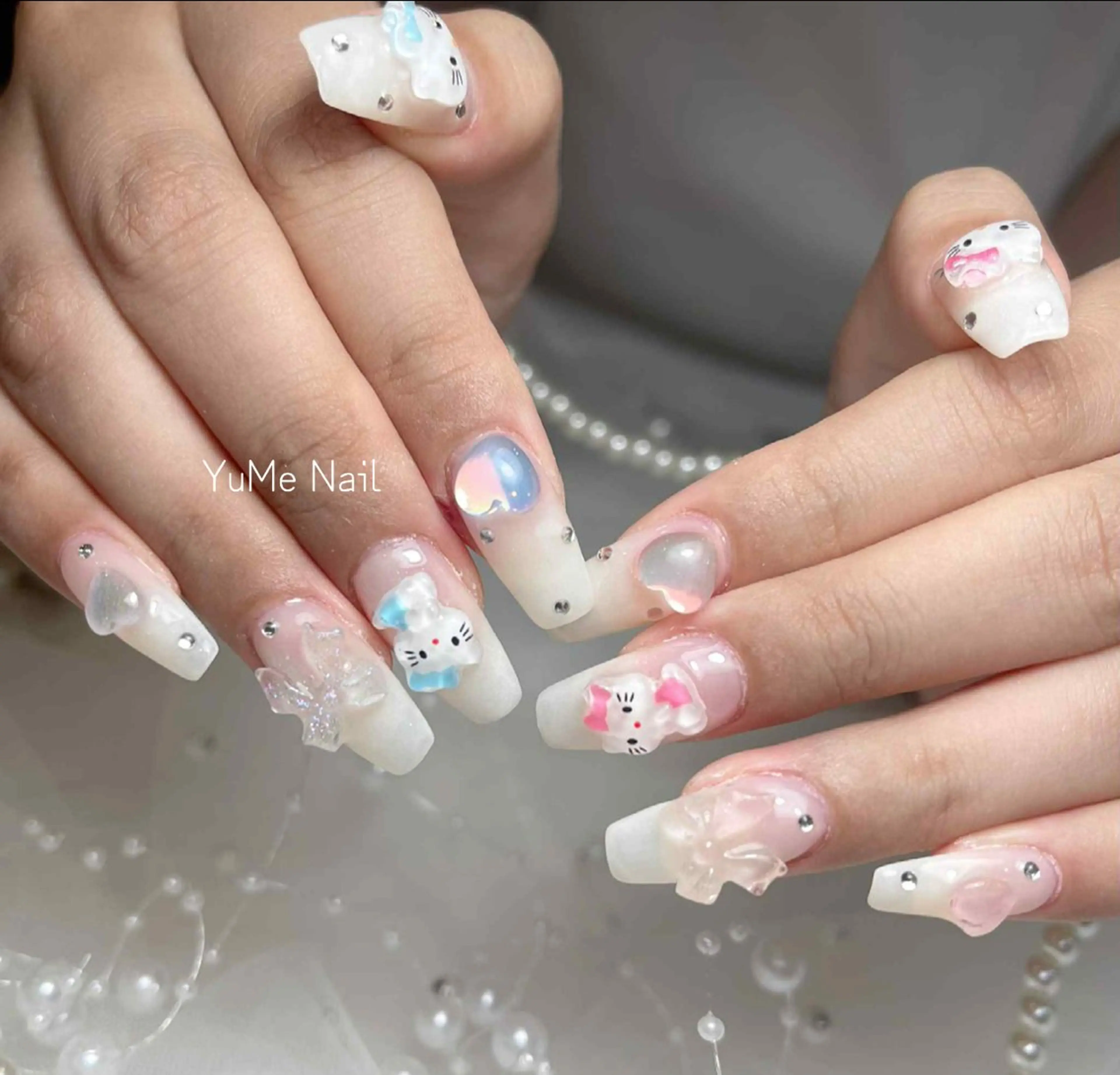 〈オフなし〉長さだし10本+グラデーションネイル✨💅お得価格🎀 🎀🎀の写真