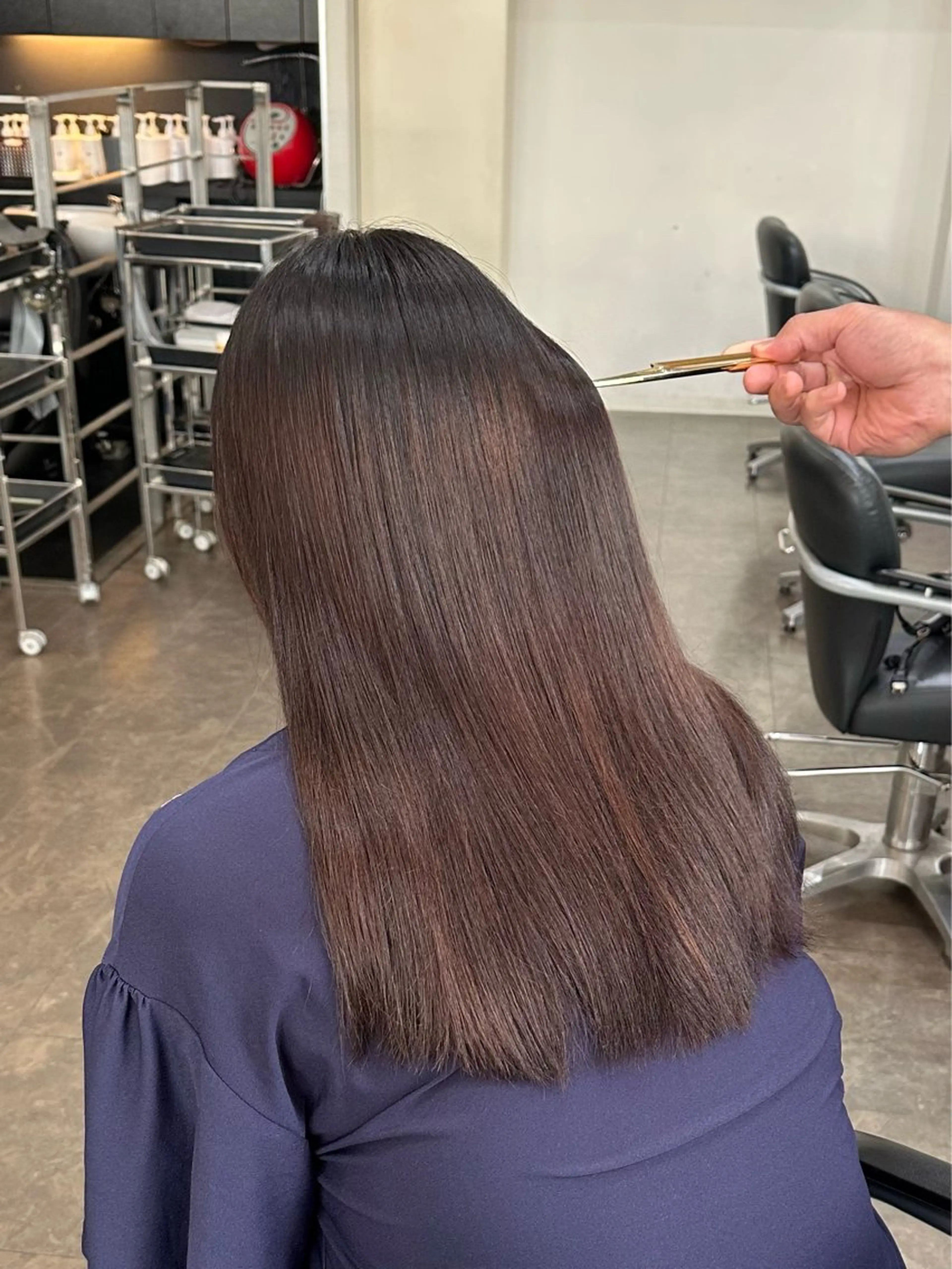 縮毛矯正　クセやうねりを抑えたい方必見✨の写真