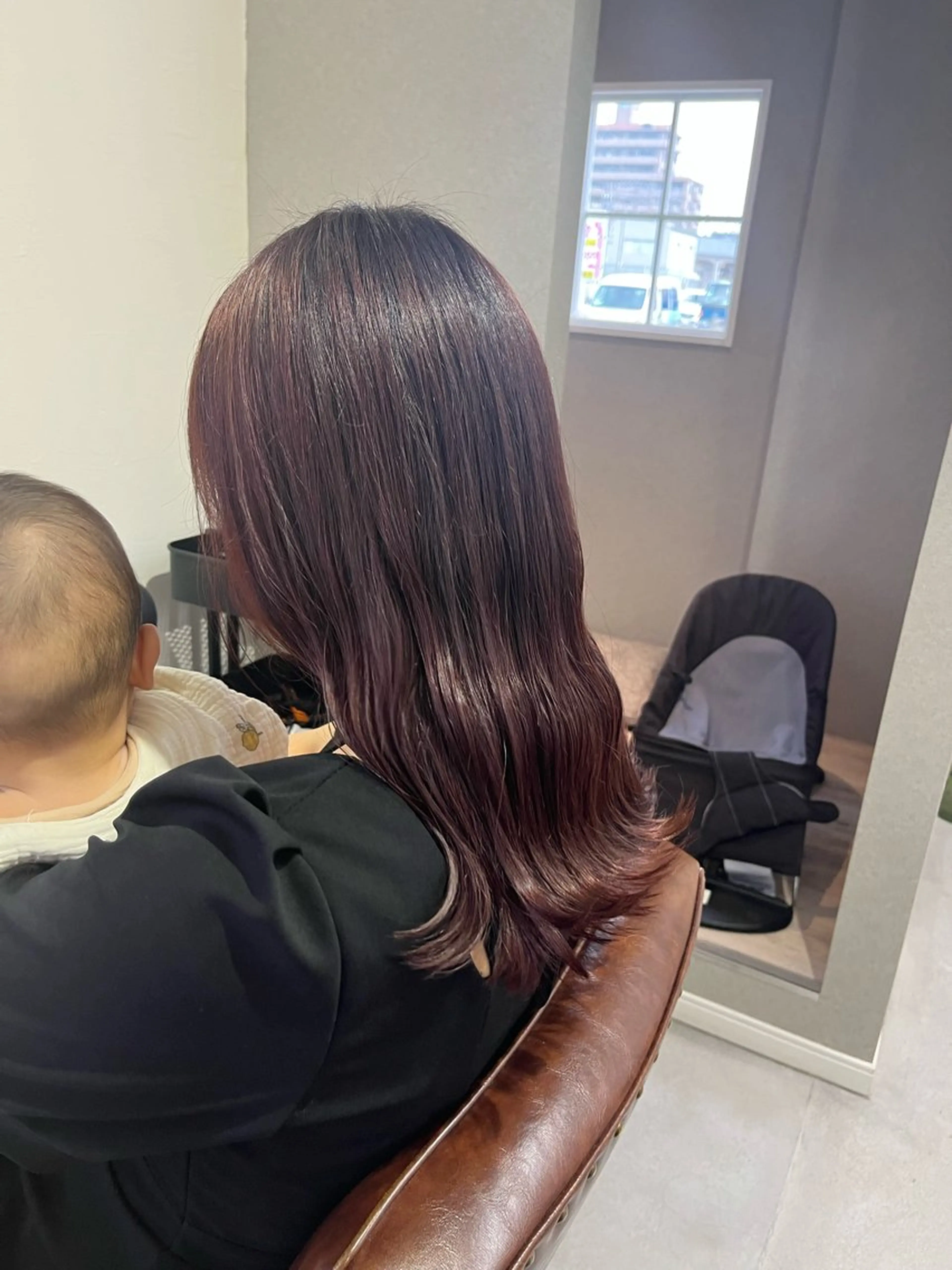 ロング カラー ブリーチ ブリーチなしカラー ピンクカラー Sugarlu所属・吉田 晴香のヘアスタイル