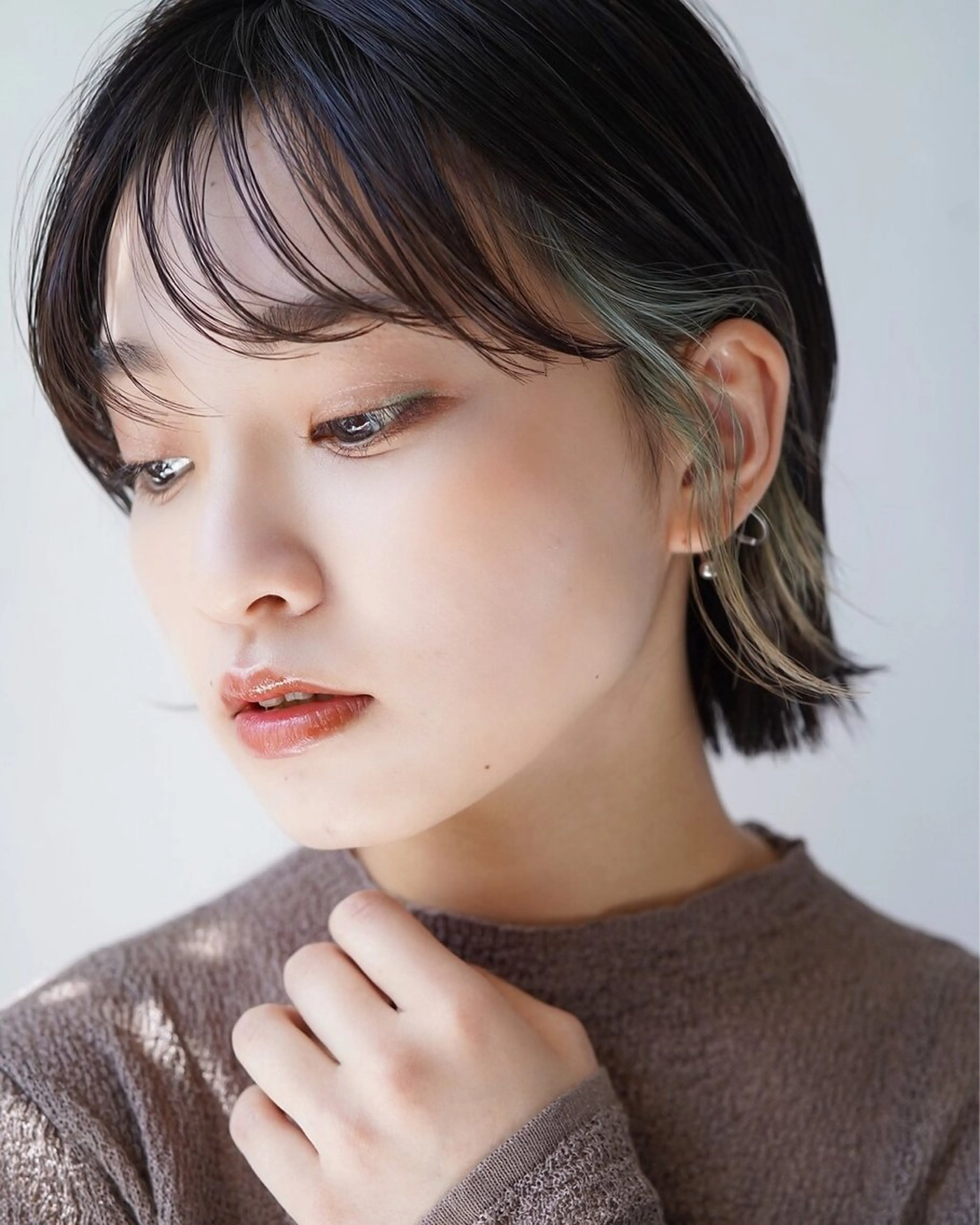 ミディアム ボブ 髪質改善 レイヤーカット カット ヘアカラー トリートメント foto所属・𝐁𝐋𝐔𝐄𝐓 /代表 / 荒井史行のヘアスタイル