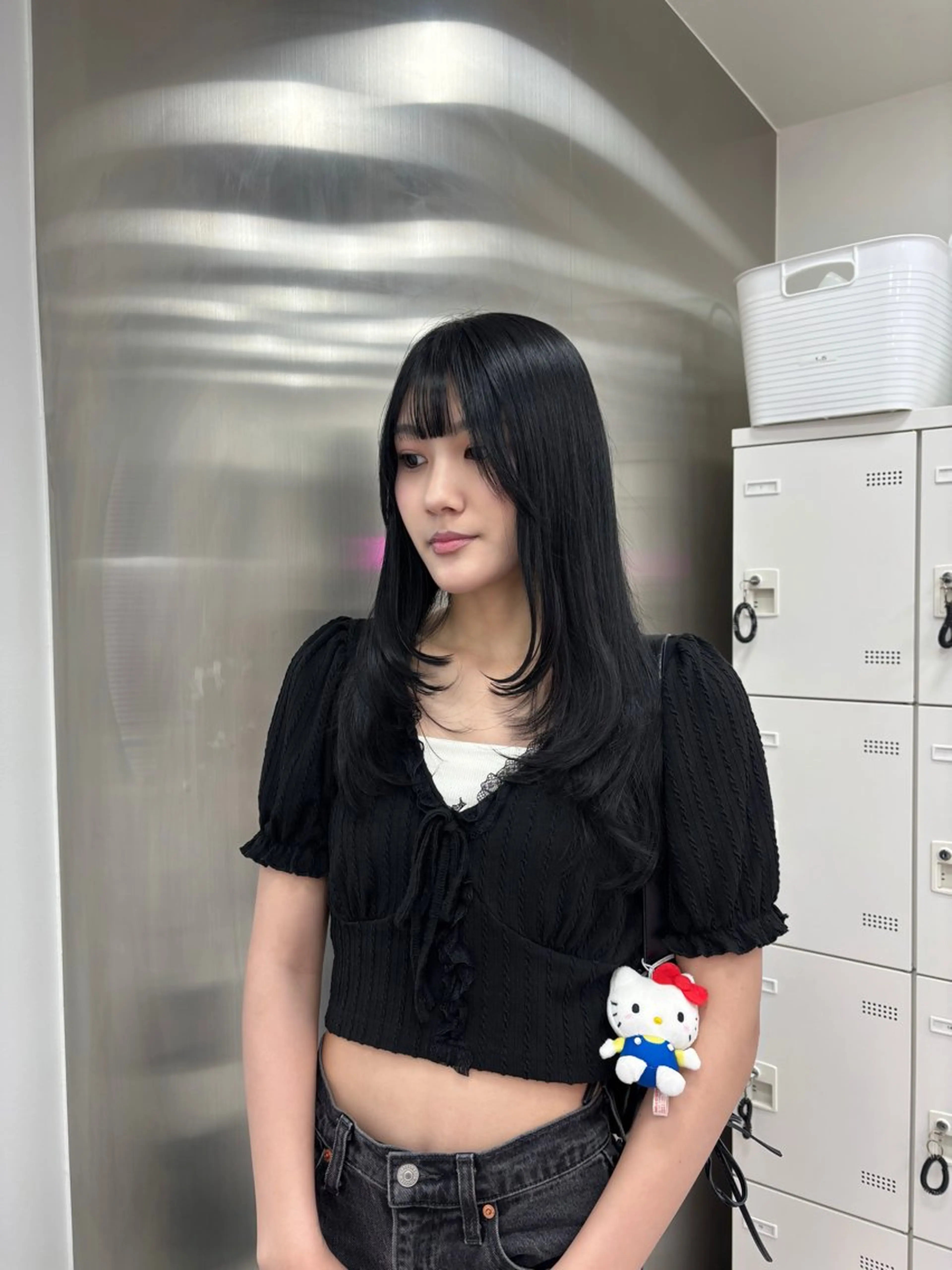 ロング カラー カット ヘアカラー トリートメント ヘッドスパ ヘアセット 韓国レイヤー ハッシュカットのヘアスタイル