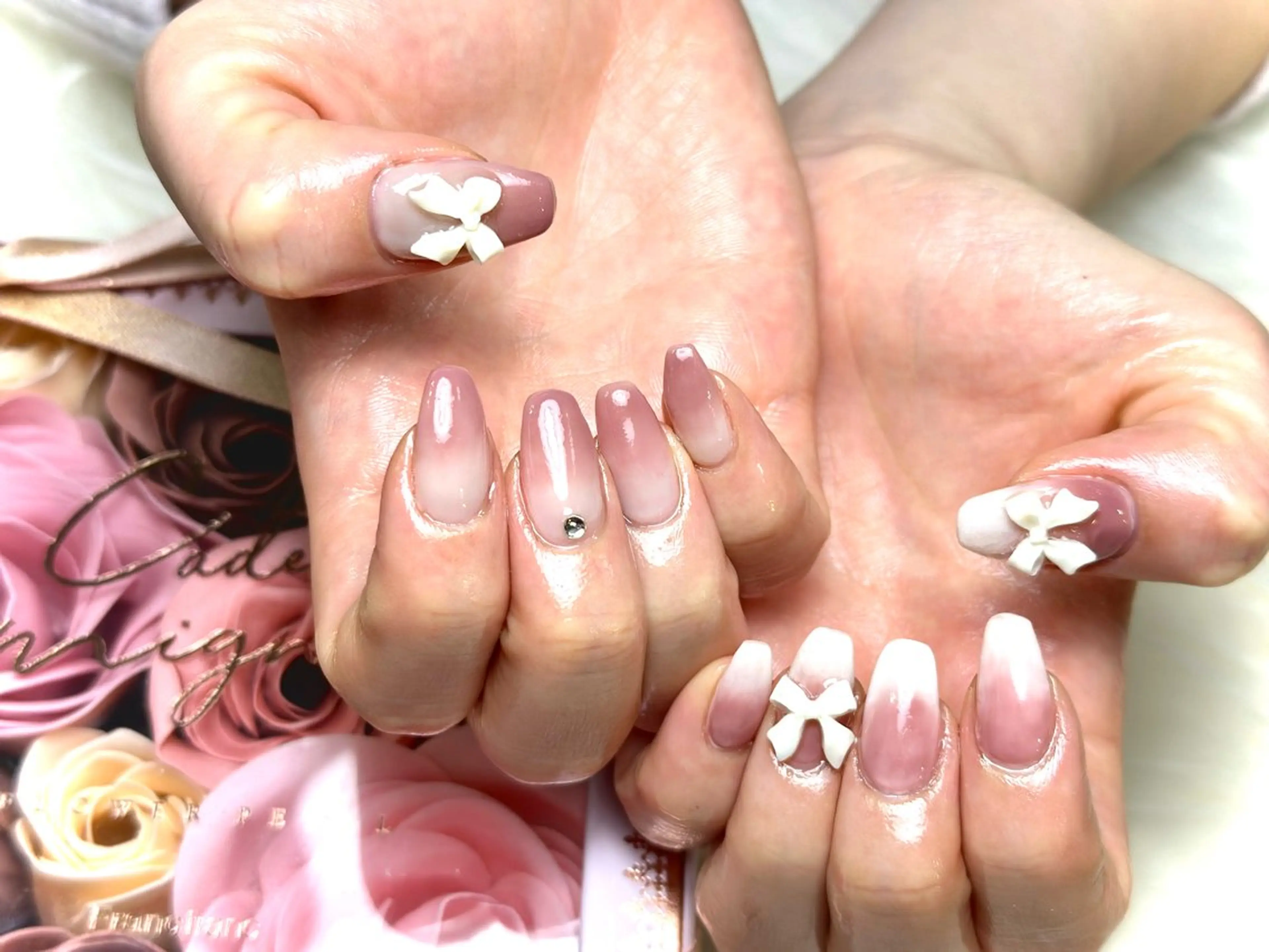 ネイル La vie mi nailニュアンスのネイルデザイン