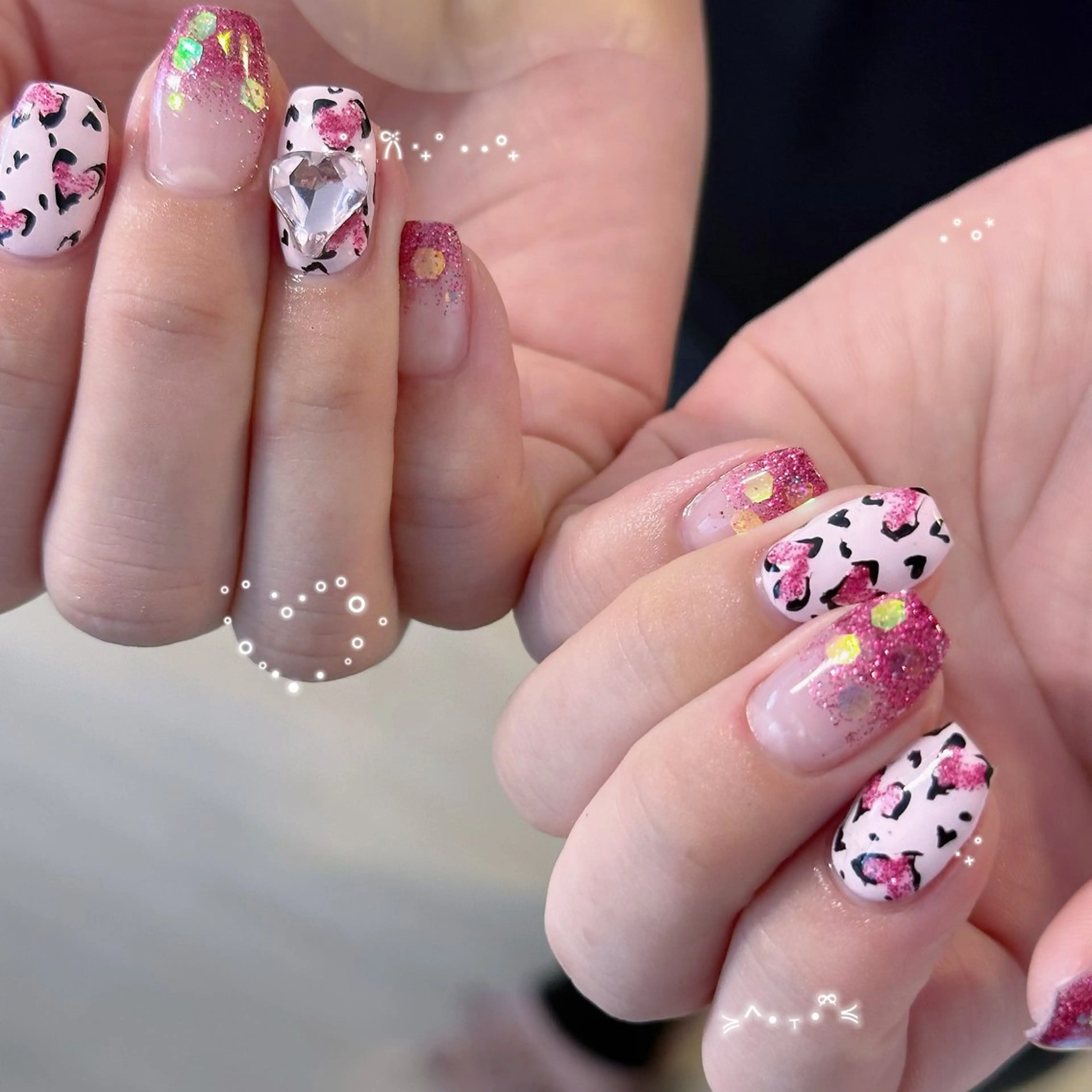 ネイル ハンドネイル 🩵ニヨ ネイル ☁️のネイルデザイン