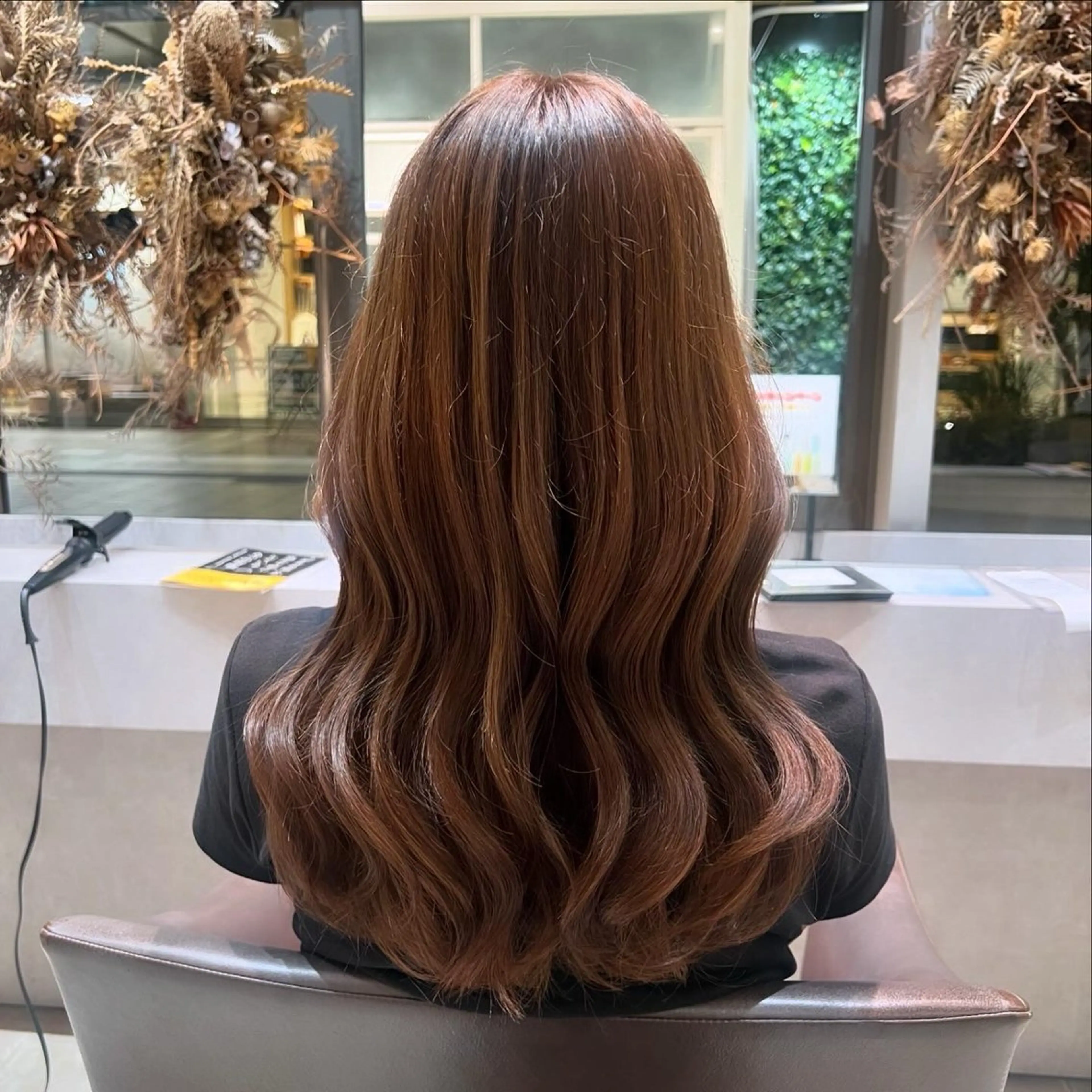 ロング カラー ベージュカラー ブリーチ ブリーチなしカラー ヘアカラー 🫧Ai/ ロロネー森ノ宮💖のヘアスタイル
