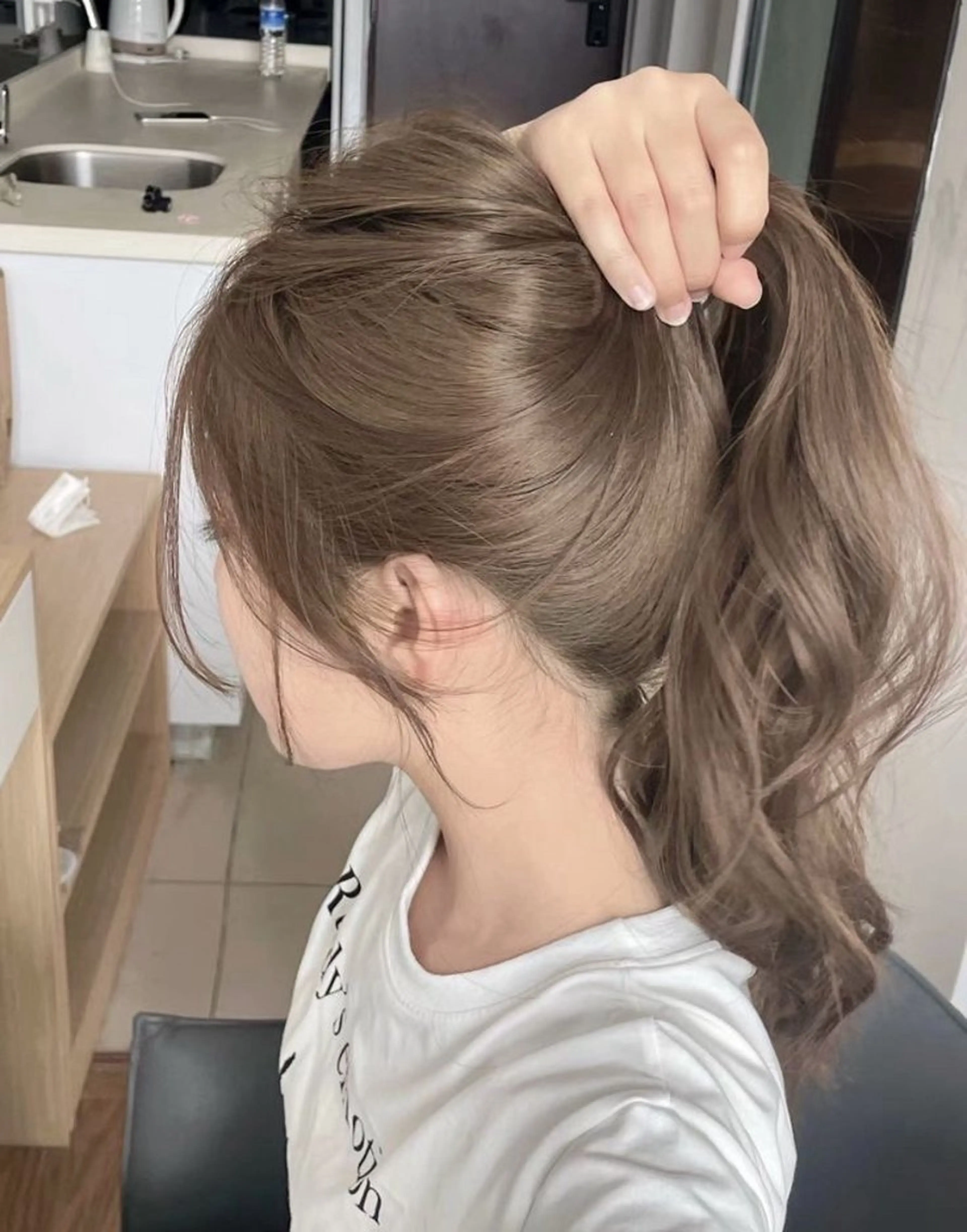 セミロング カラー 海外ガールヘア🤍 yuriaのヘアスタイル