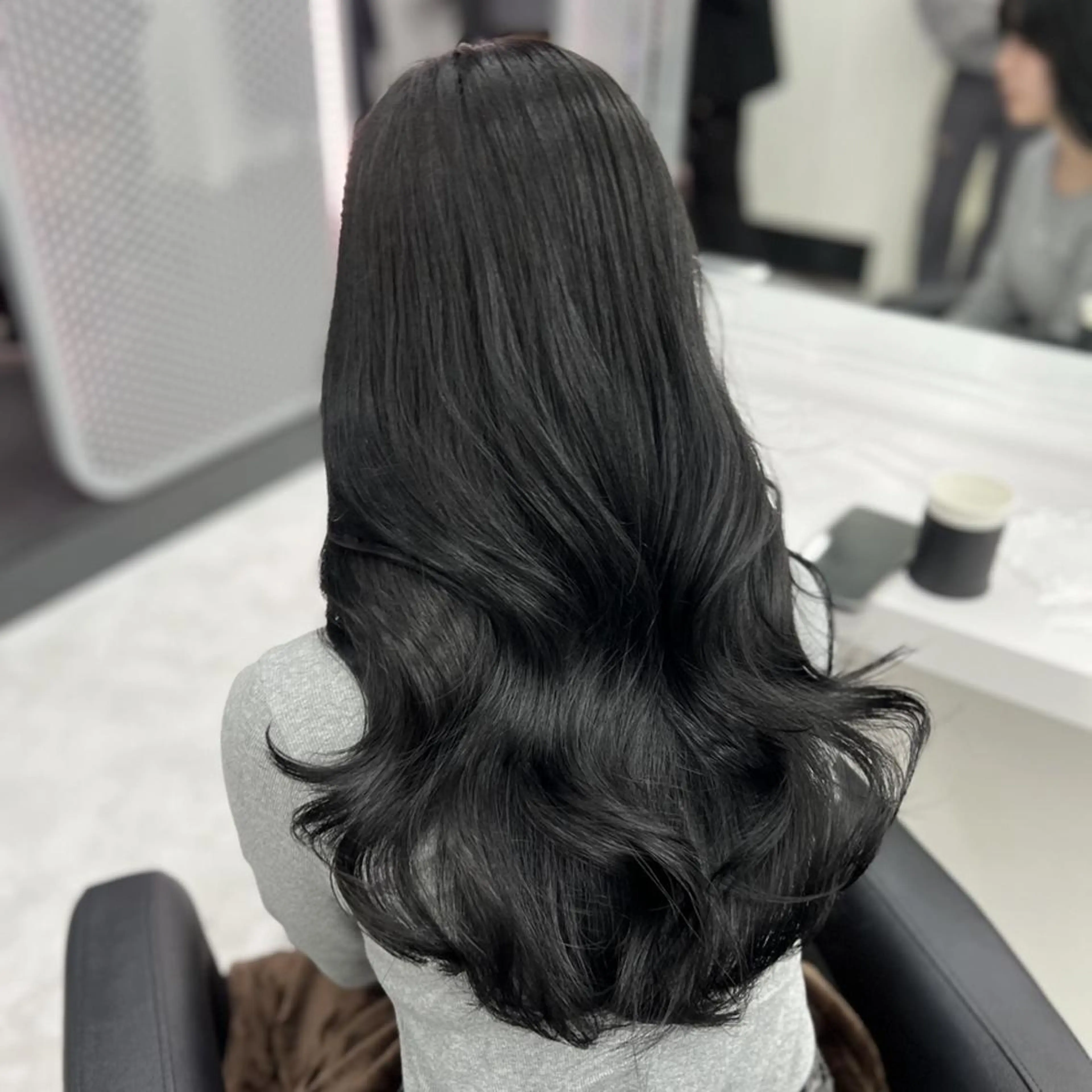 カラー 暗め透明感ヘア🤍 トレンドスタイル🤍のヘアスタイル