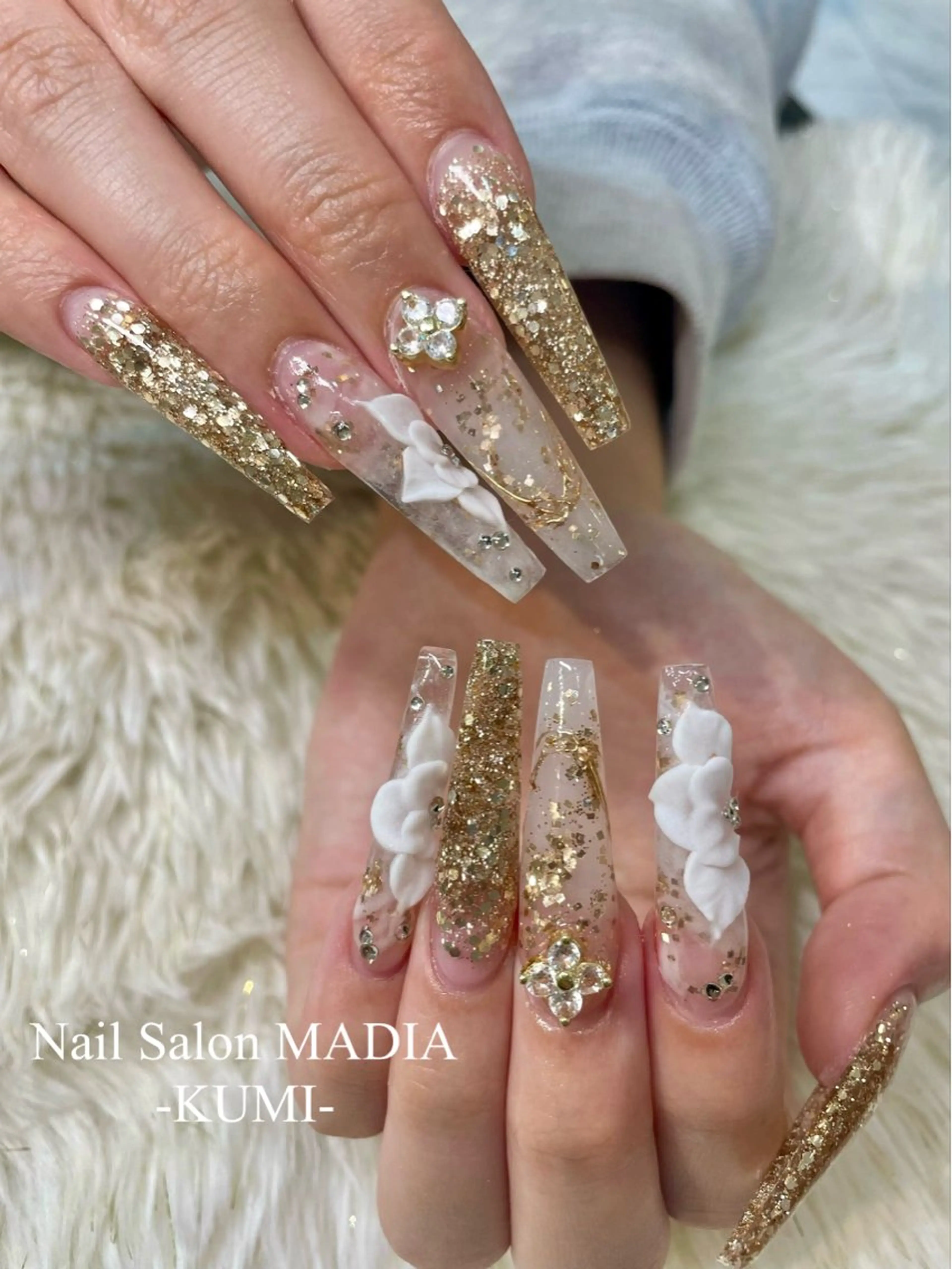 ネイル MADIA川崎所属・KUMI💛 MADIAのネイルデザイン