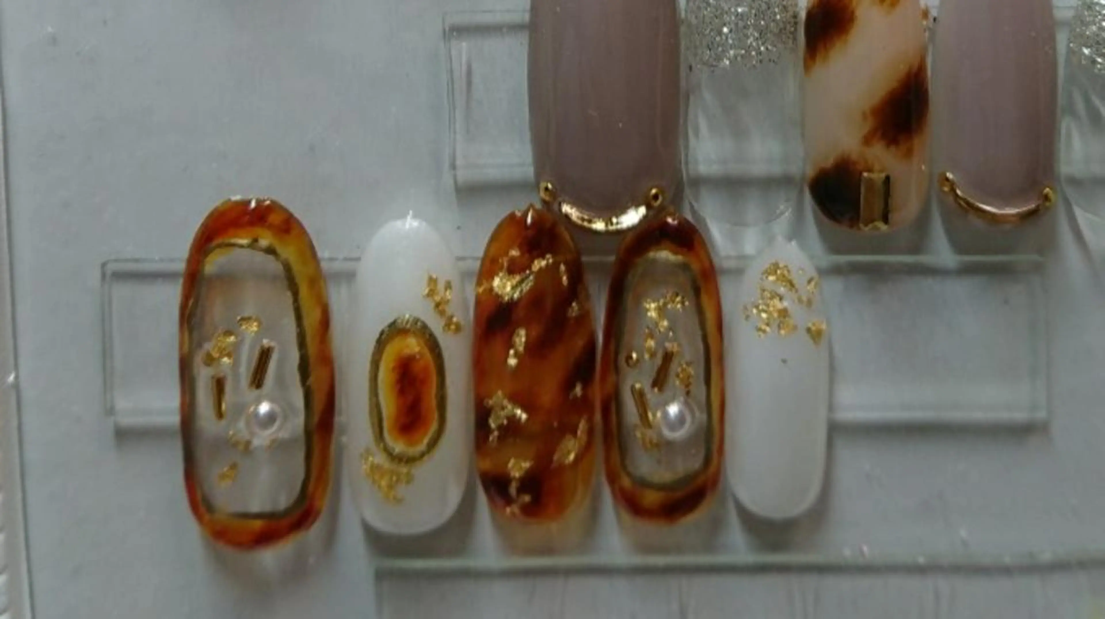 ネイル 鈴木 なつきのネイルデザイン