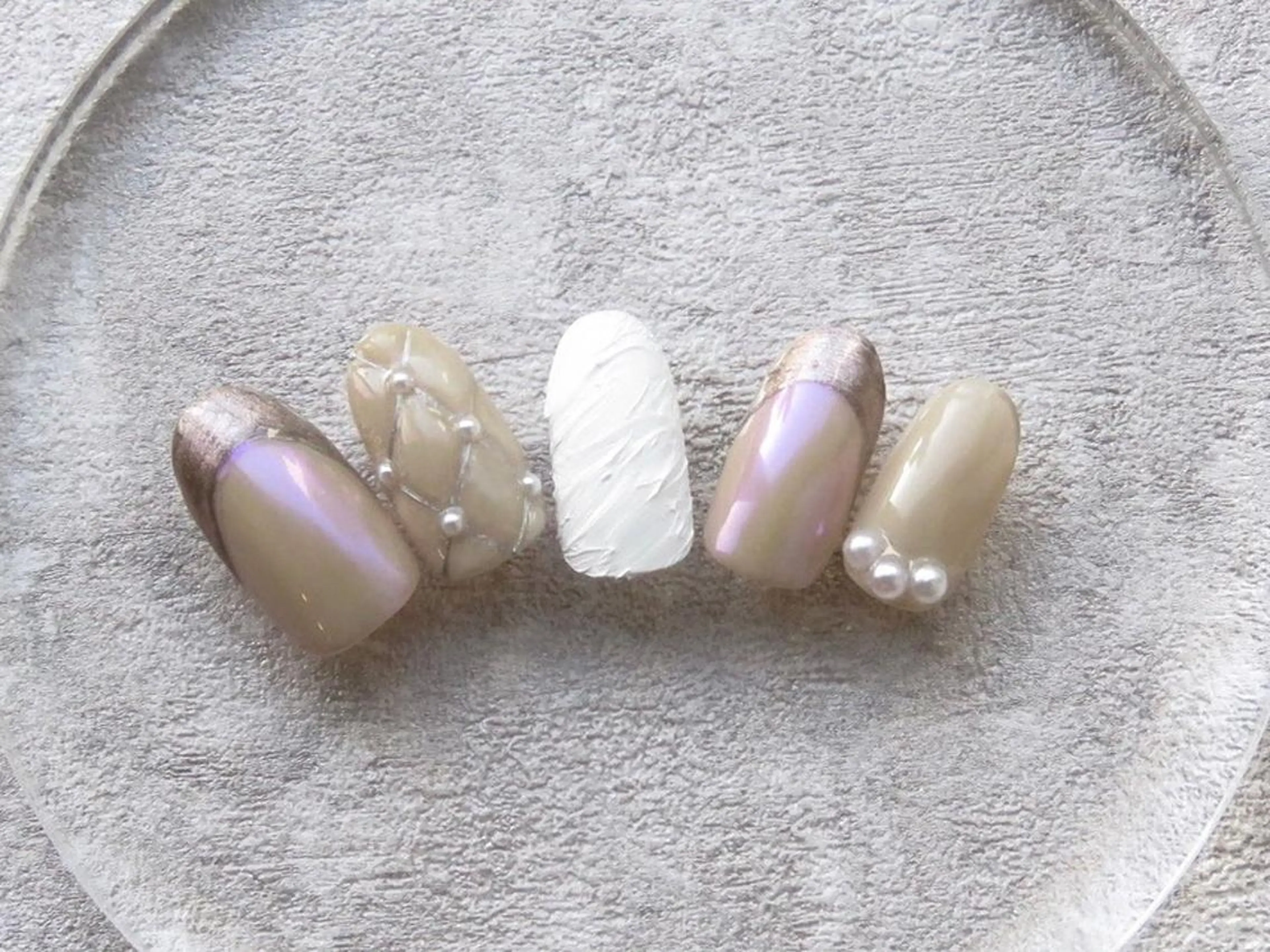 ネイル ONIKA Nail 青山通り店所属・ONIKA Nail 表参道A4🦋2分のネイルデザイン