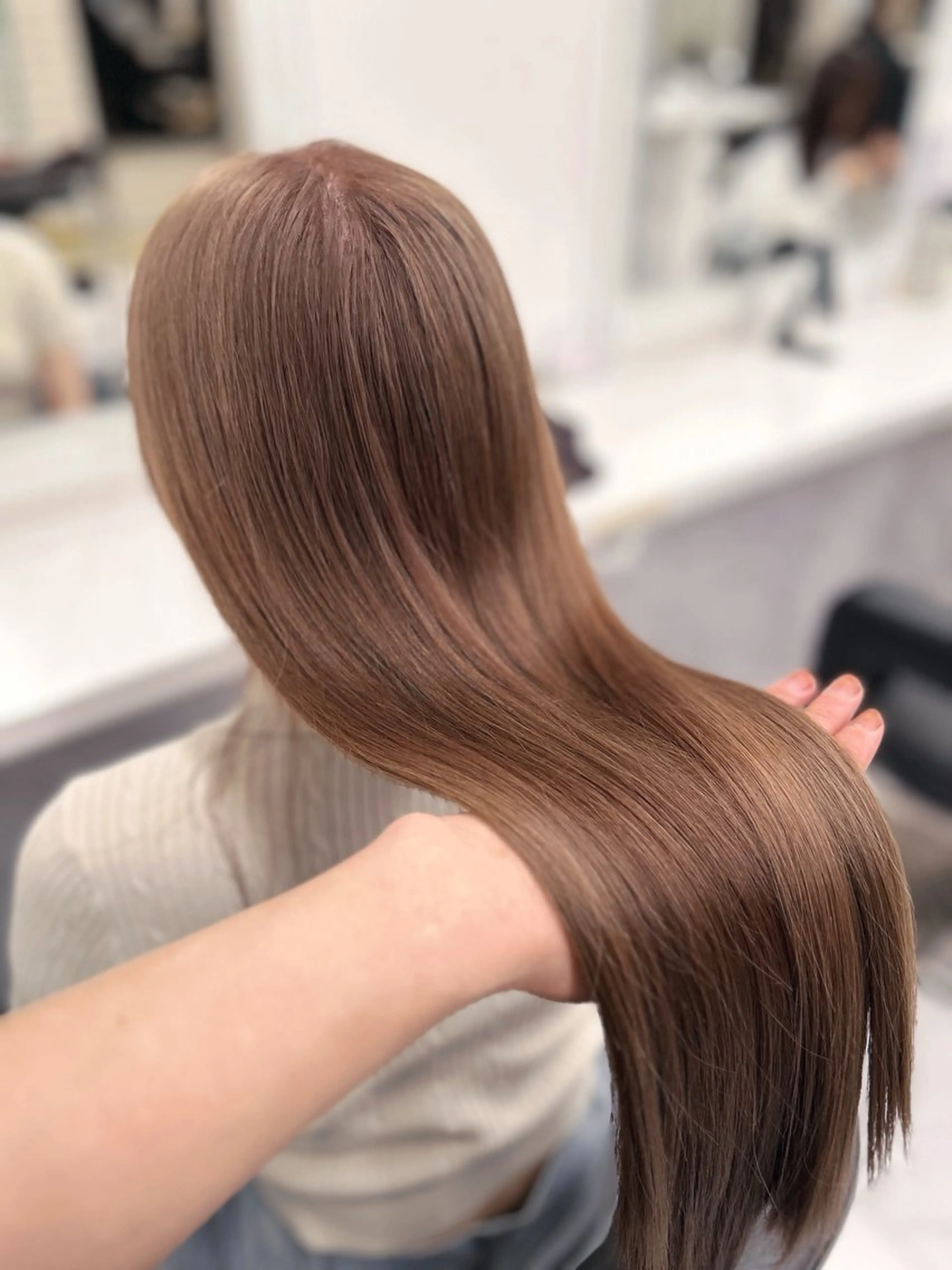 ロング ヘアカラー トリートメント ベージュ/ブラウン/ 赤み消し/YUDAIのヘアスタイル