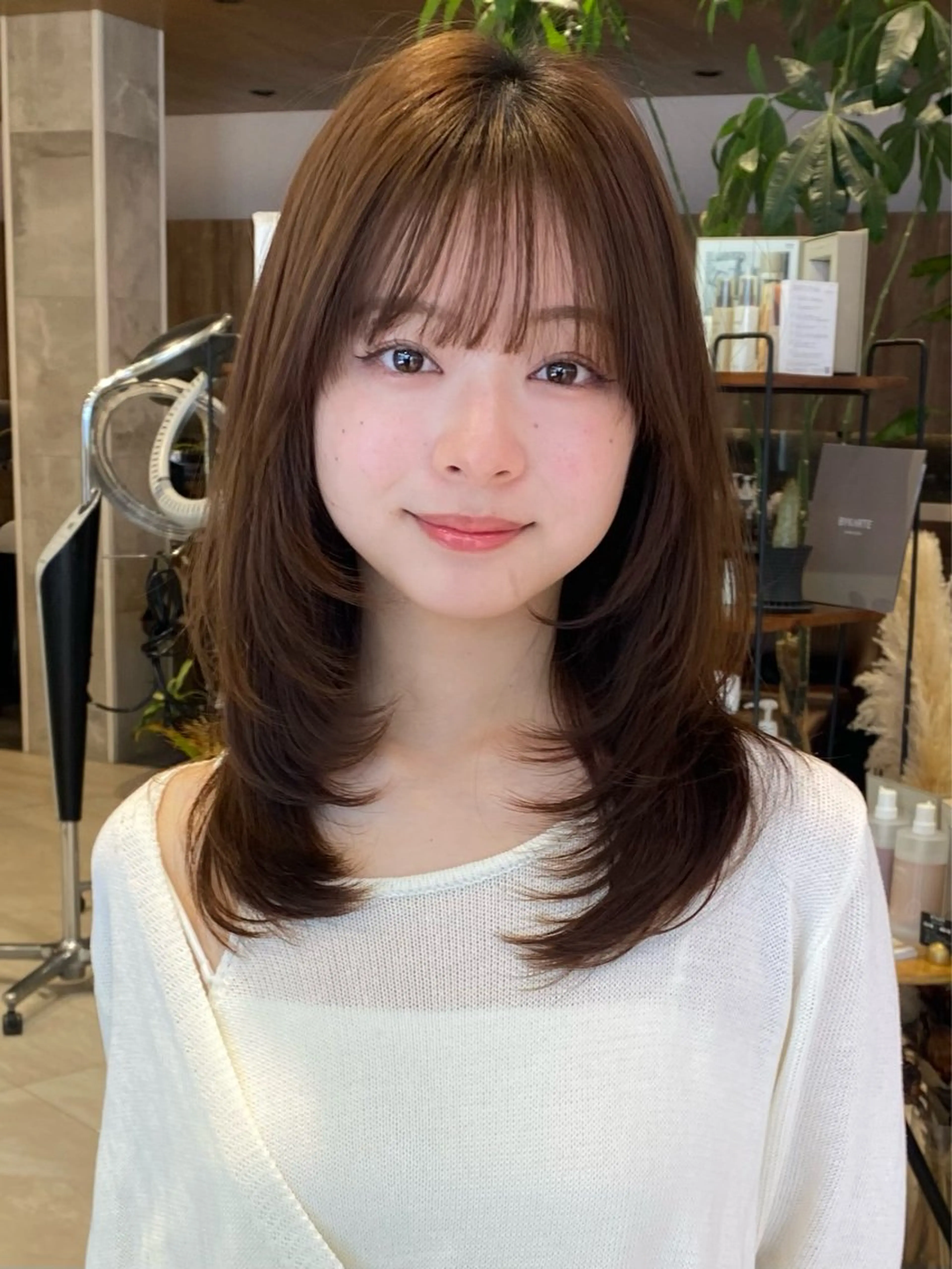 ミディアム 無料カットモデル /レイヤー特化/荒砂のヘアスタイル