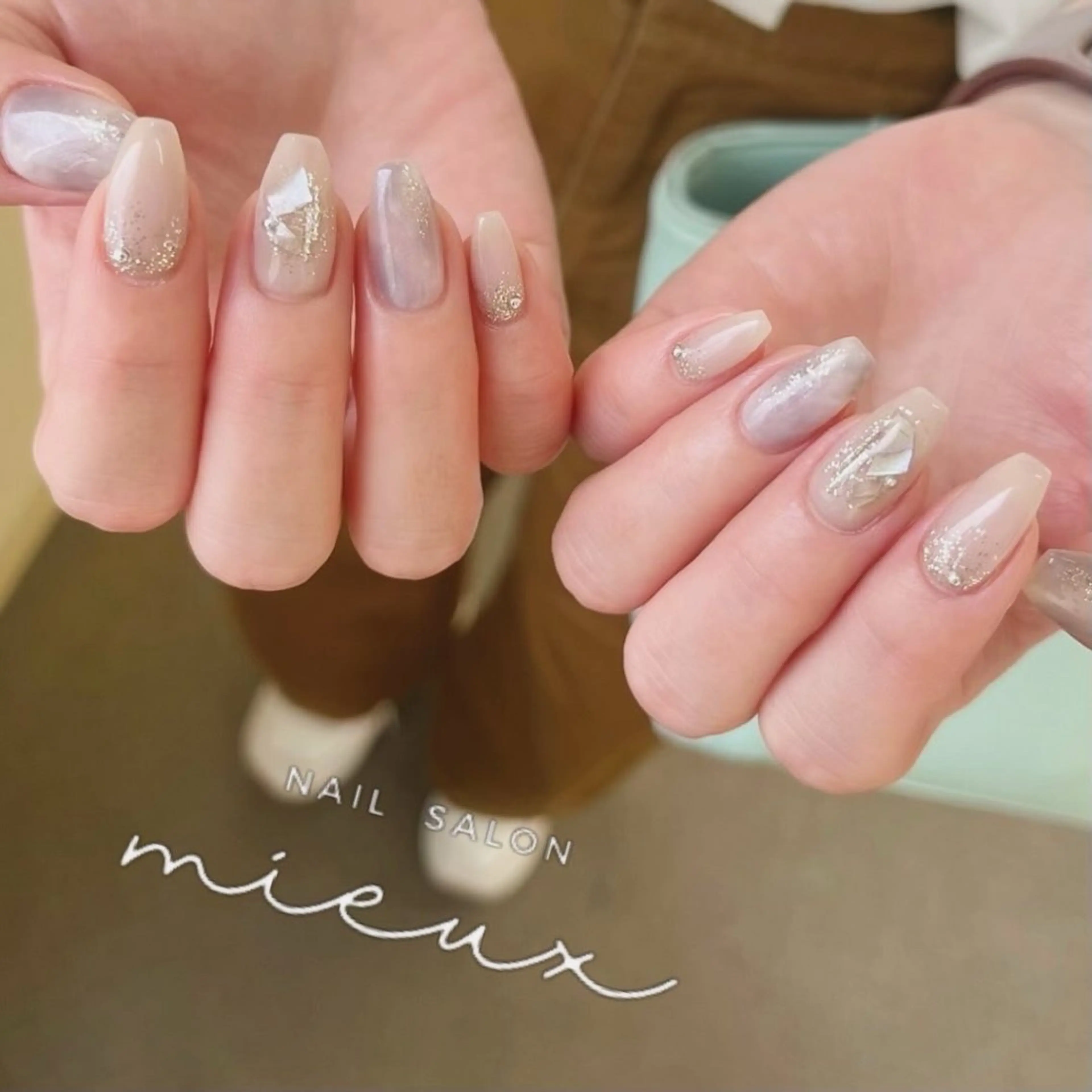 ネイル ハンドネイル mieux ariiiのネイルデザイン