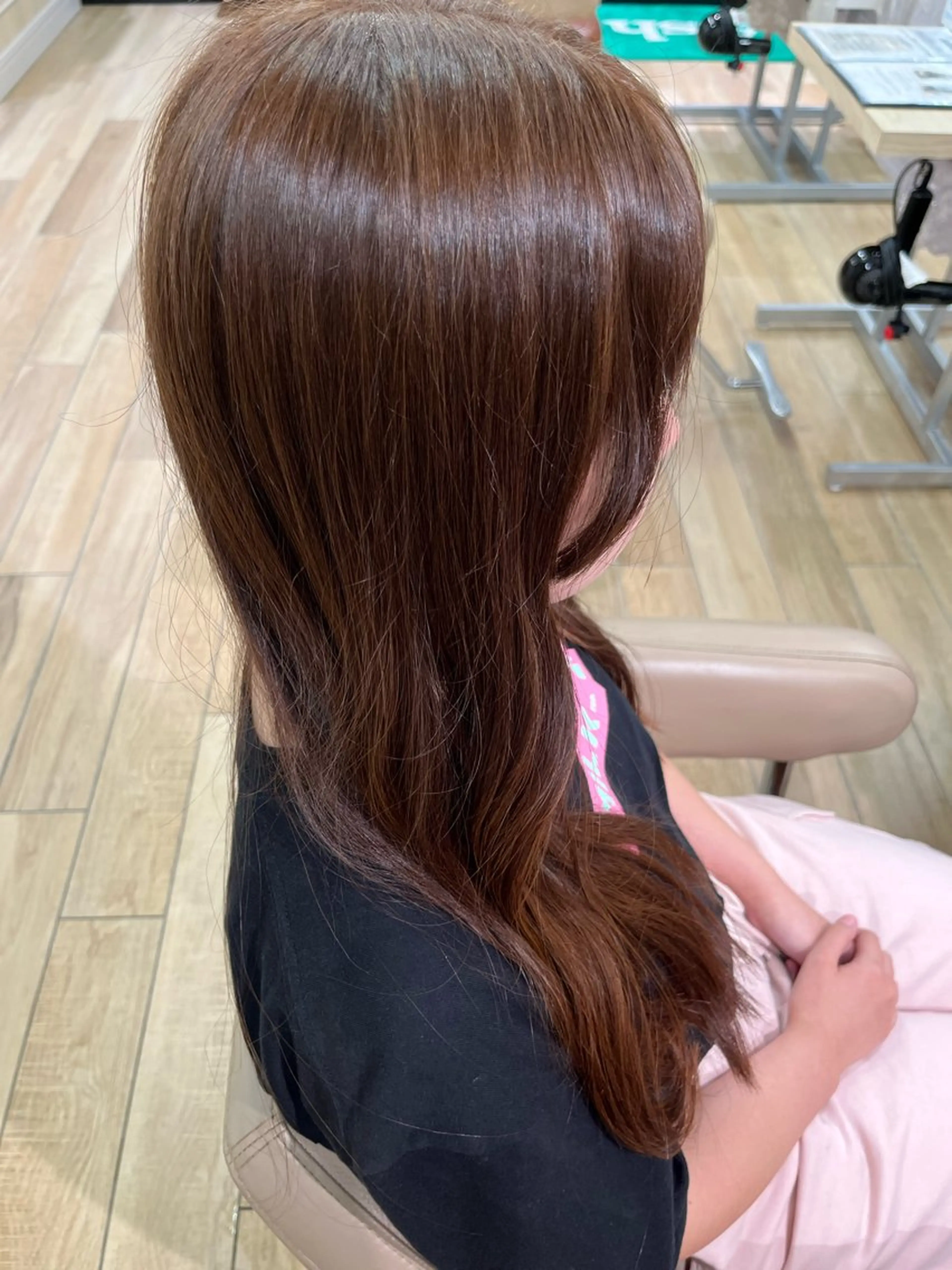 ロング ヘアカラー 稲垣 舜典のヘアスタイル