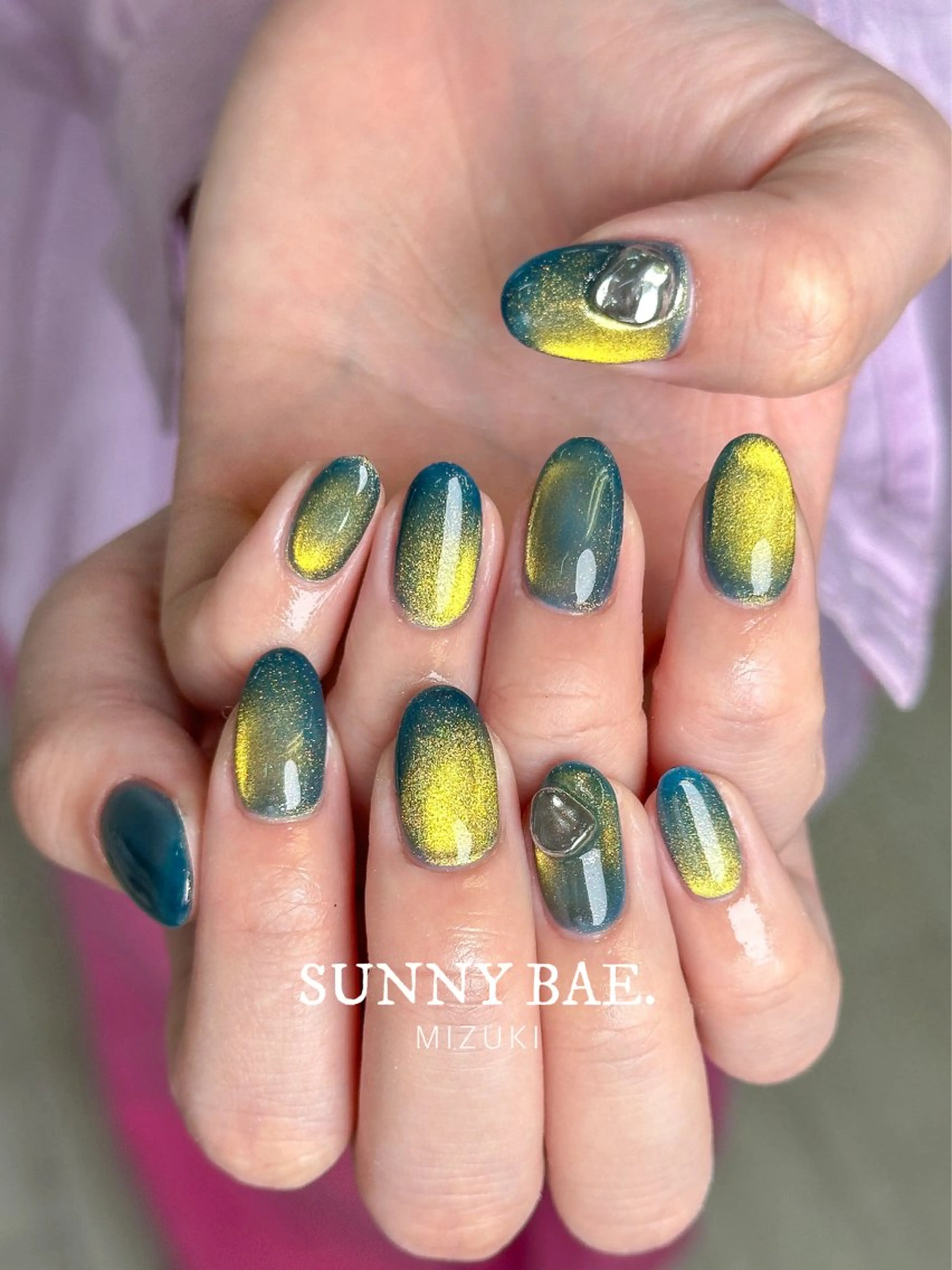 ネイル マグネットネイル ハンドネイル SUNNY BAE. 🌼MIZUKIのネイルデザイン