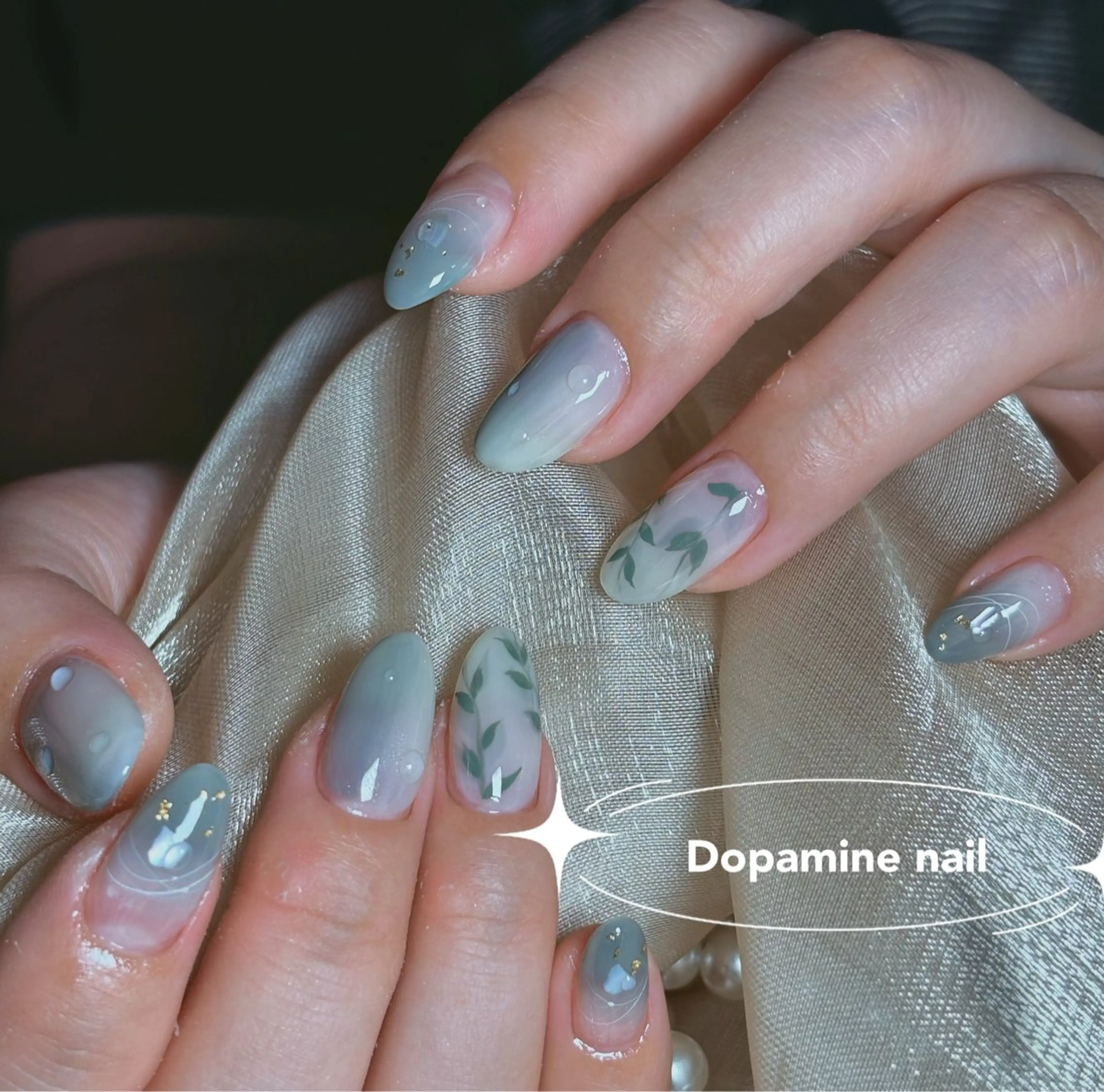 ネイル Dopamine nail 新人のネイルデザイン