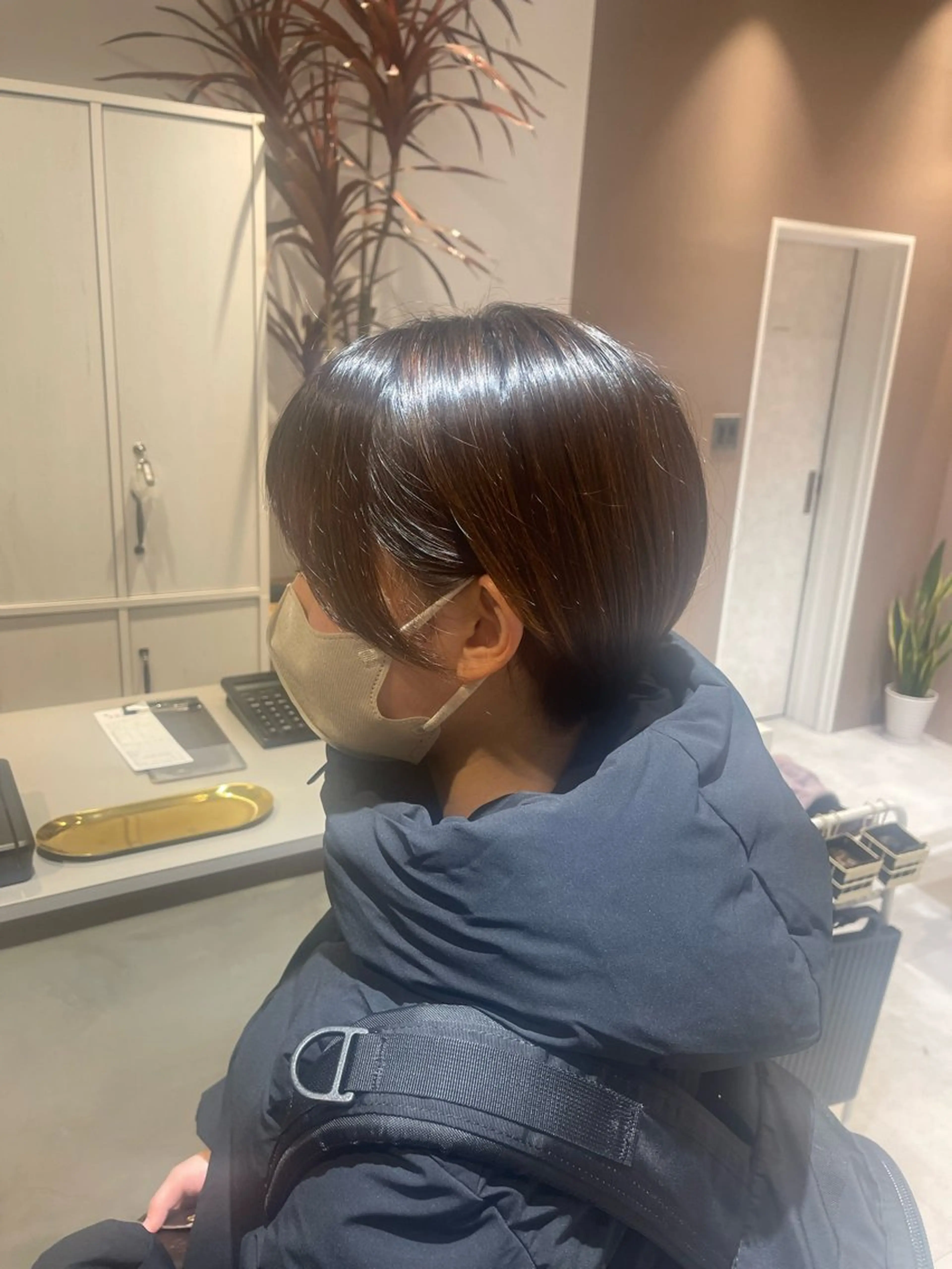 ショート カット Le rond所属・透明感艶カラー 城間晴人のヘアスタイル