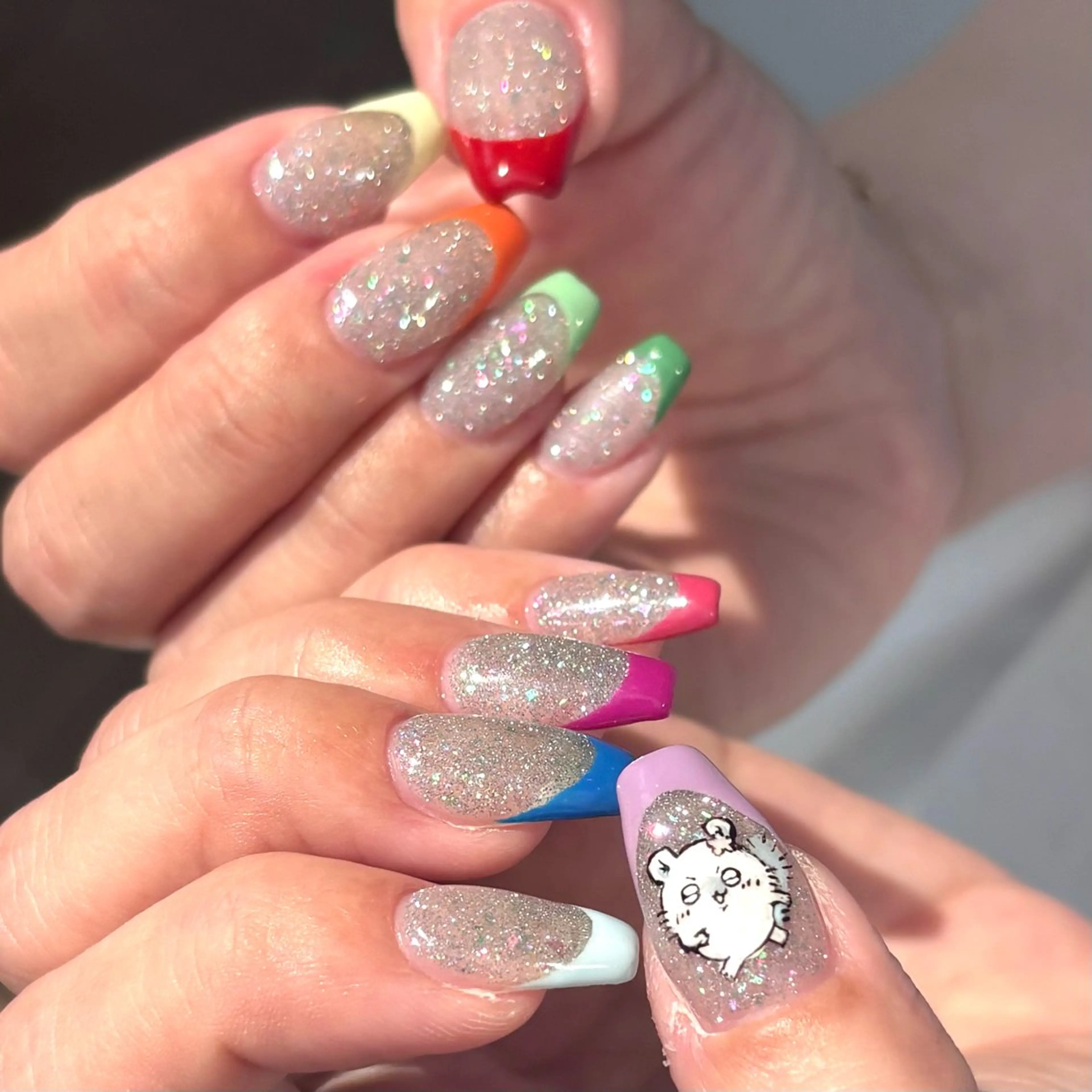 ネイル ハンドネイル リスブラン MEL🍓のネイルデザイン
