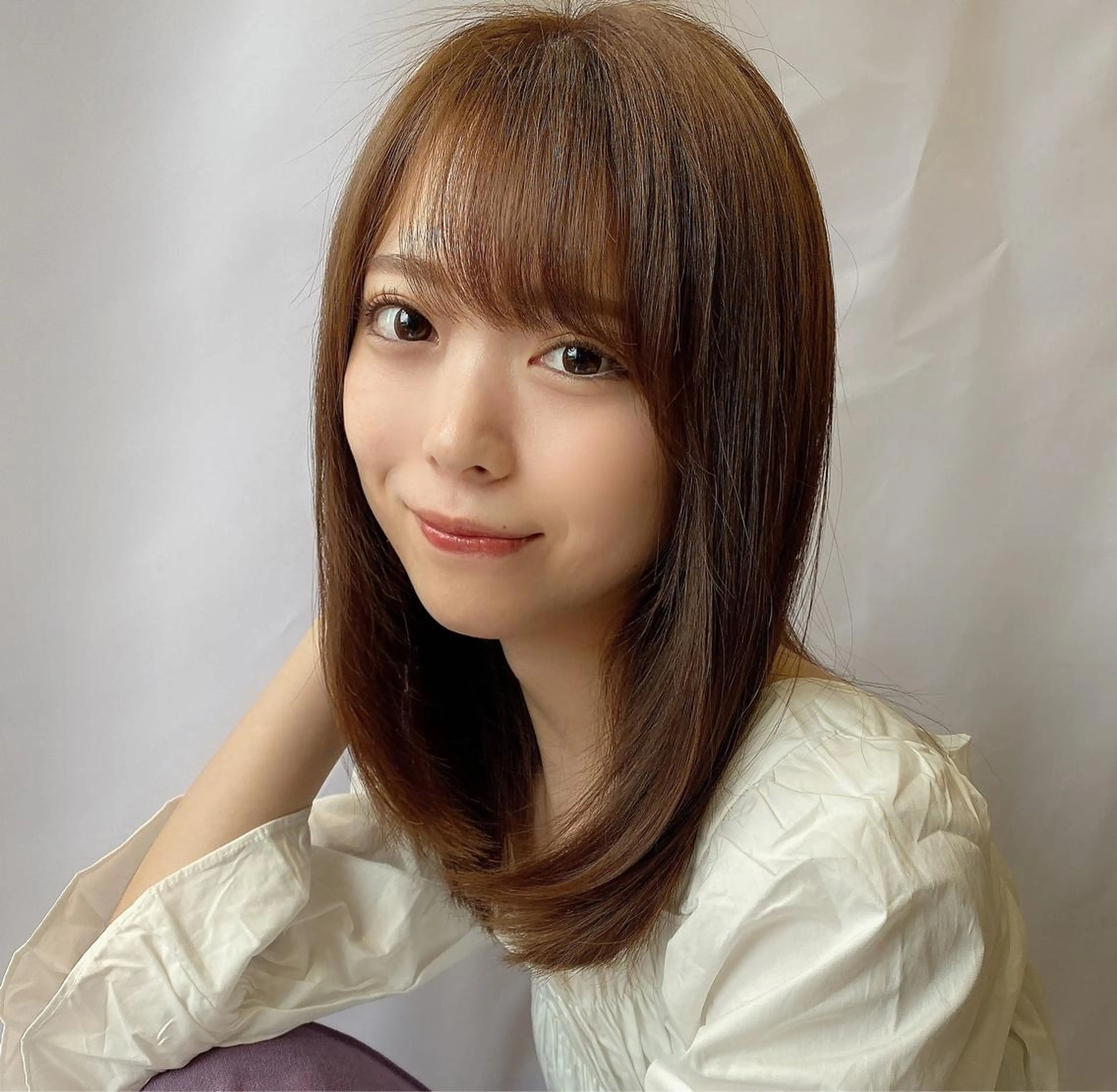 ミディアム カット ヘアカラー トリートメント 🧡くびれヘア/前髪 顔周り🧡久原結衣のヘアスタイル