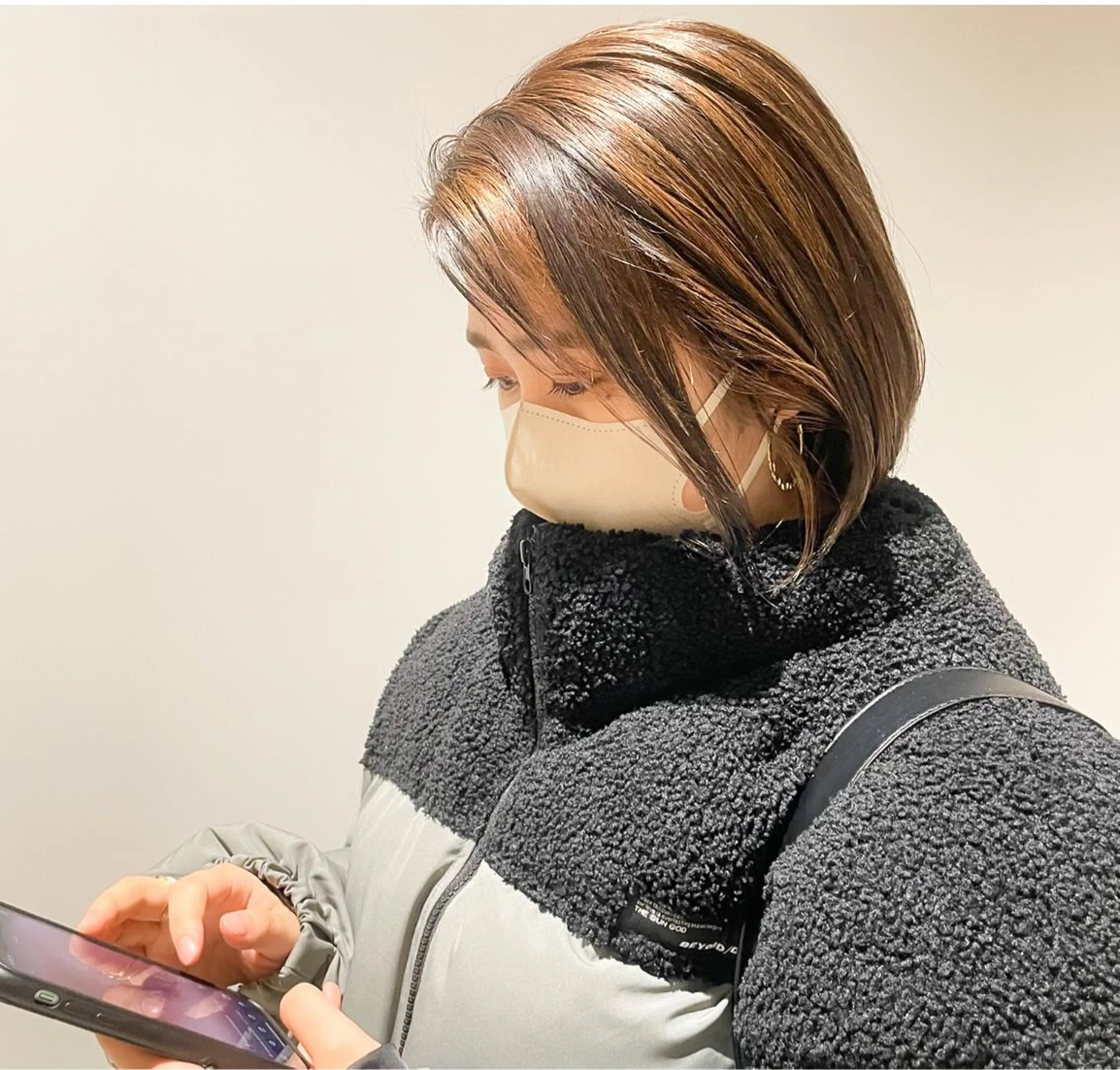 ショート カット ヘアカラー トリートメント 【20代ダメージ毛に 髪質改善】のヘアスタイル