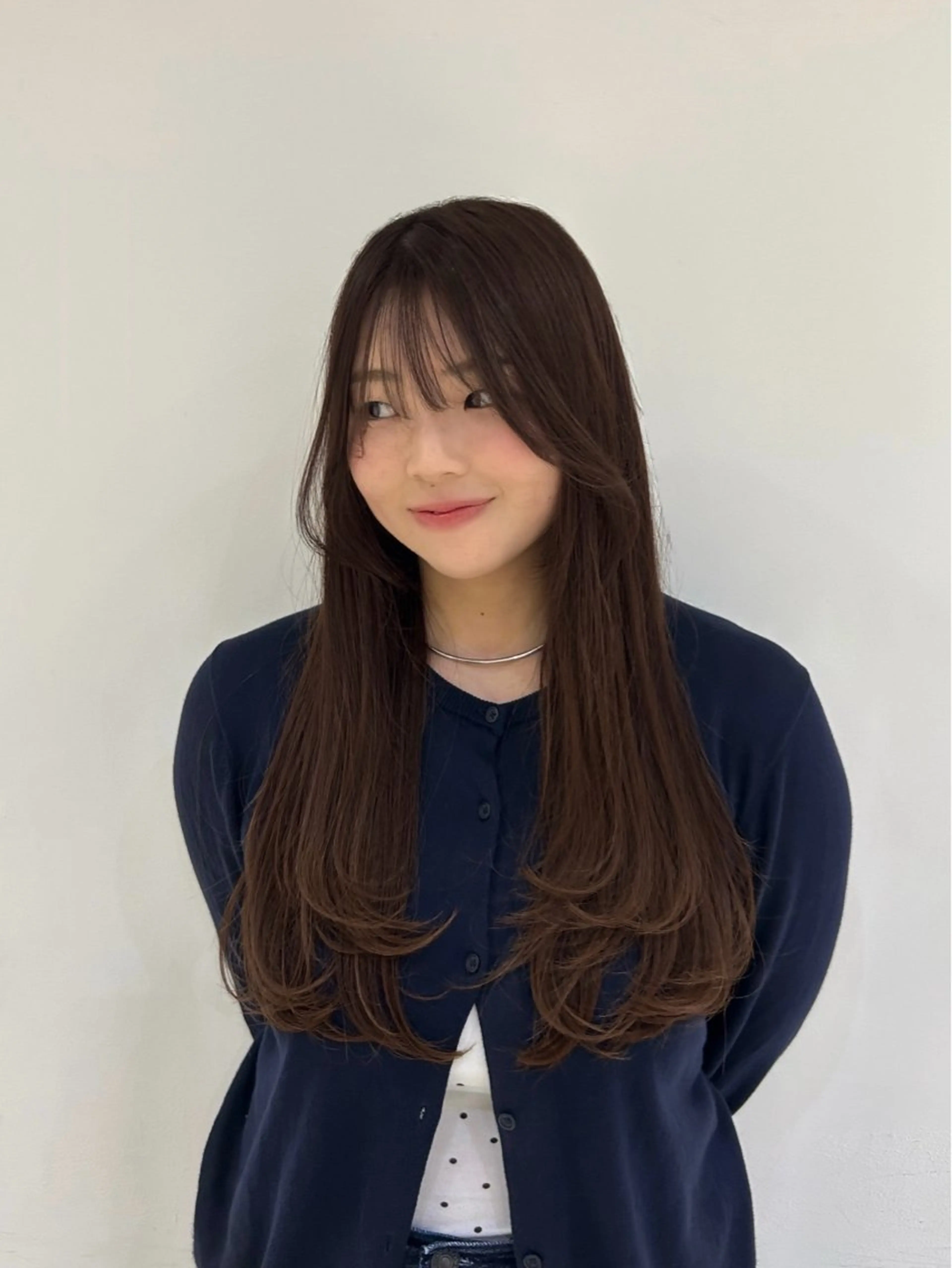 ロング カット ヘアカラー トリートメント 韓国ヘア ‎🤍KANA🎀のヘアスタイル