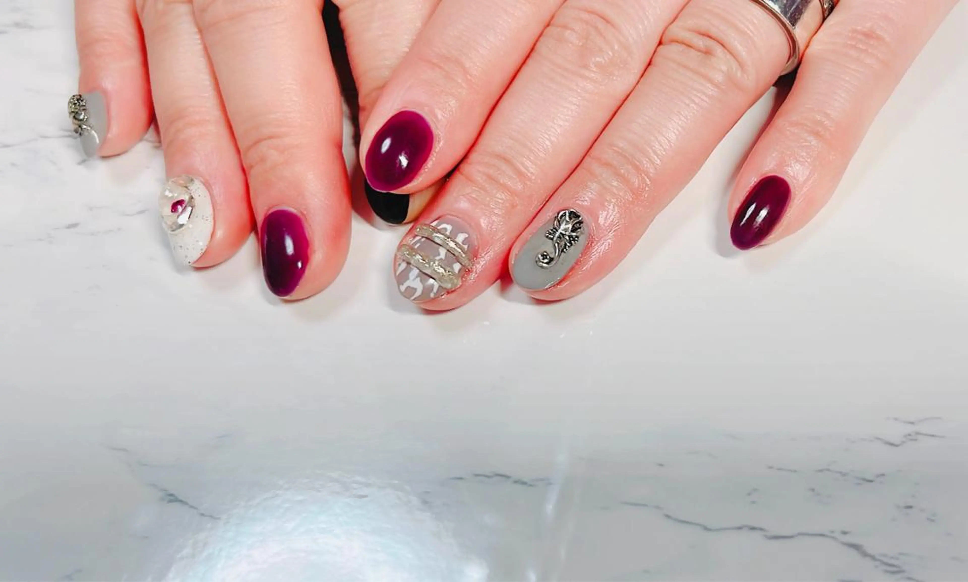 ネイル ハンドネイル SYU NAILのネイルデザイン